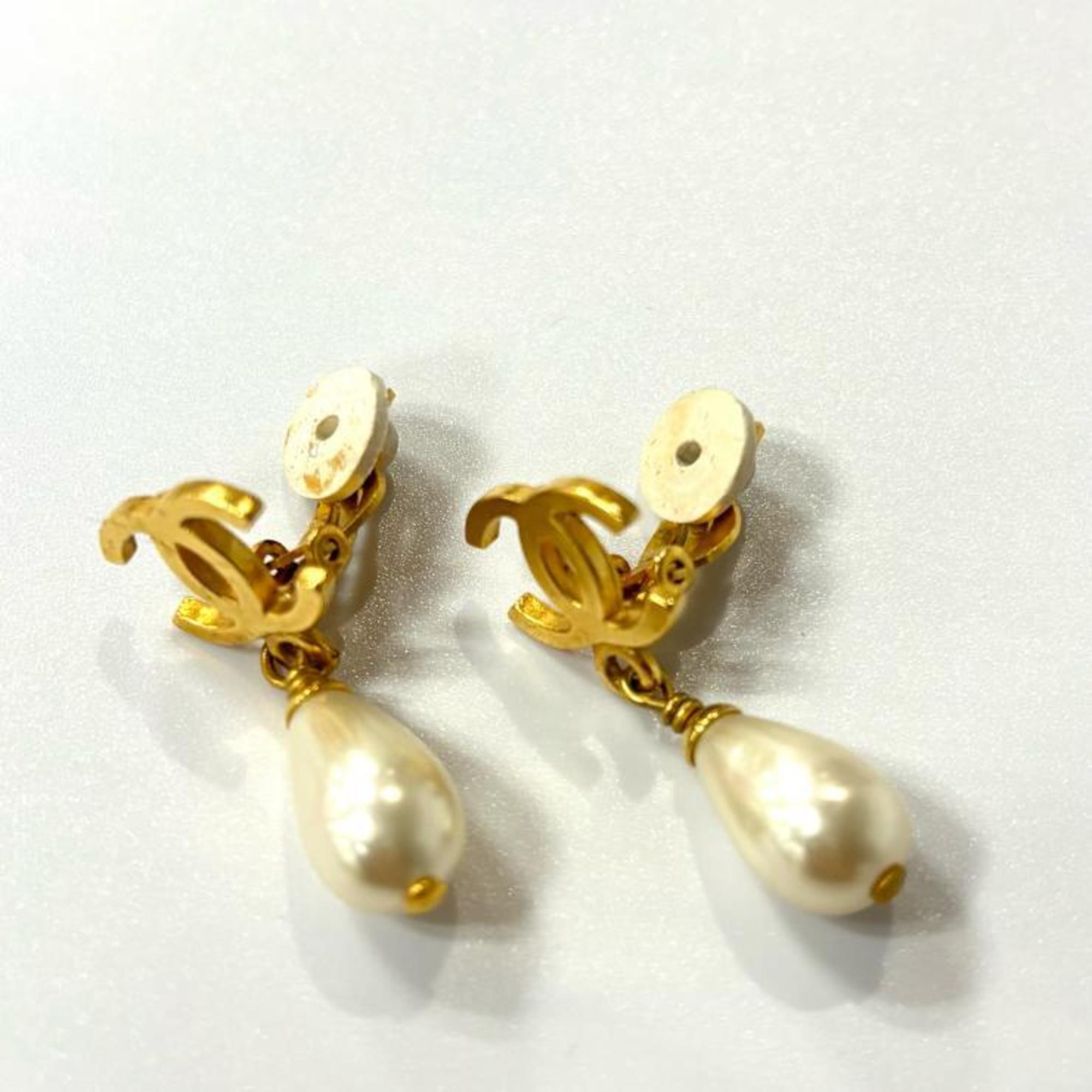 CC Logo Clip-On Earrings Metal