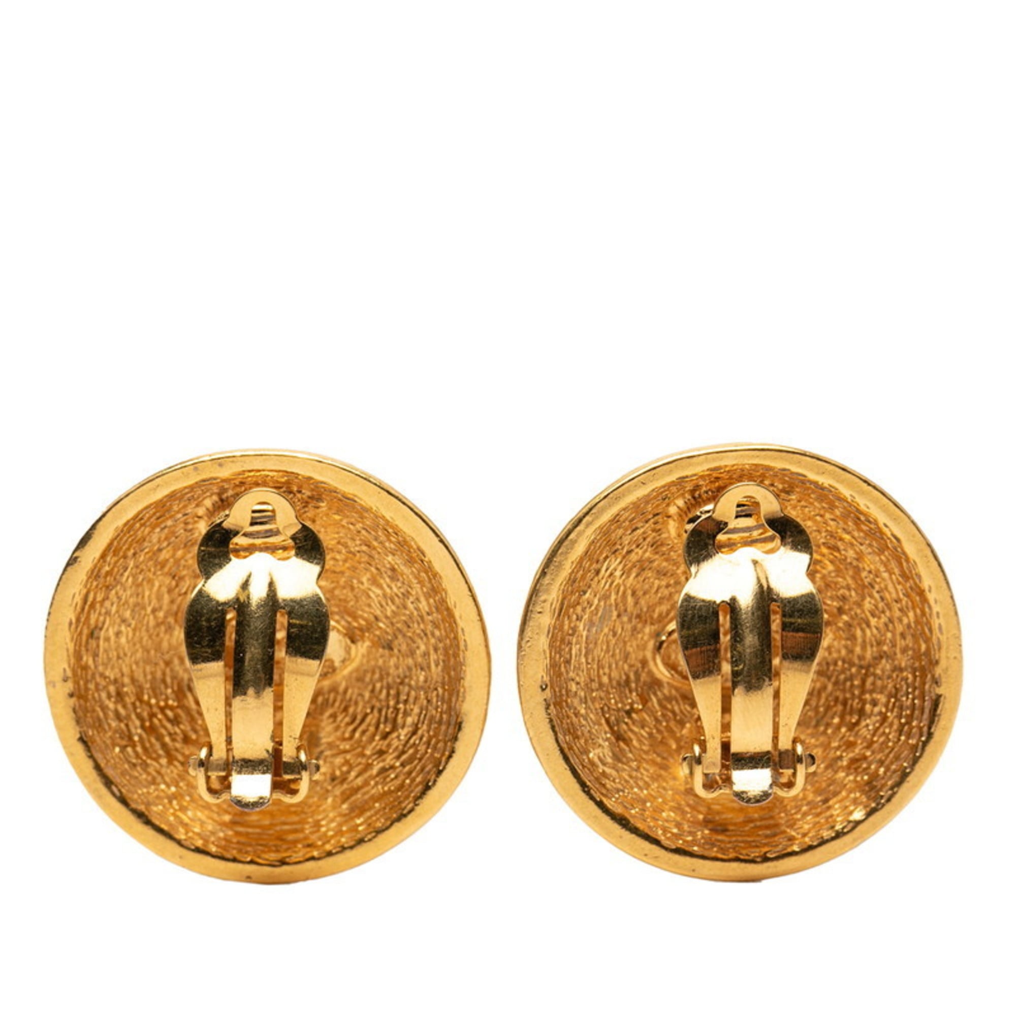 CC Logo Round Clip-On Earrings Metal Gold-Tone Metal