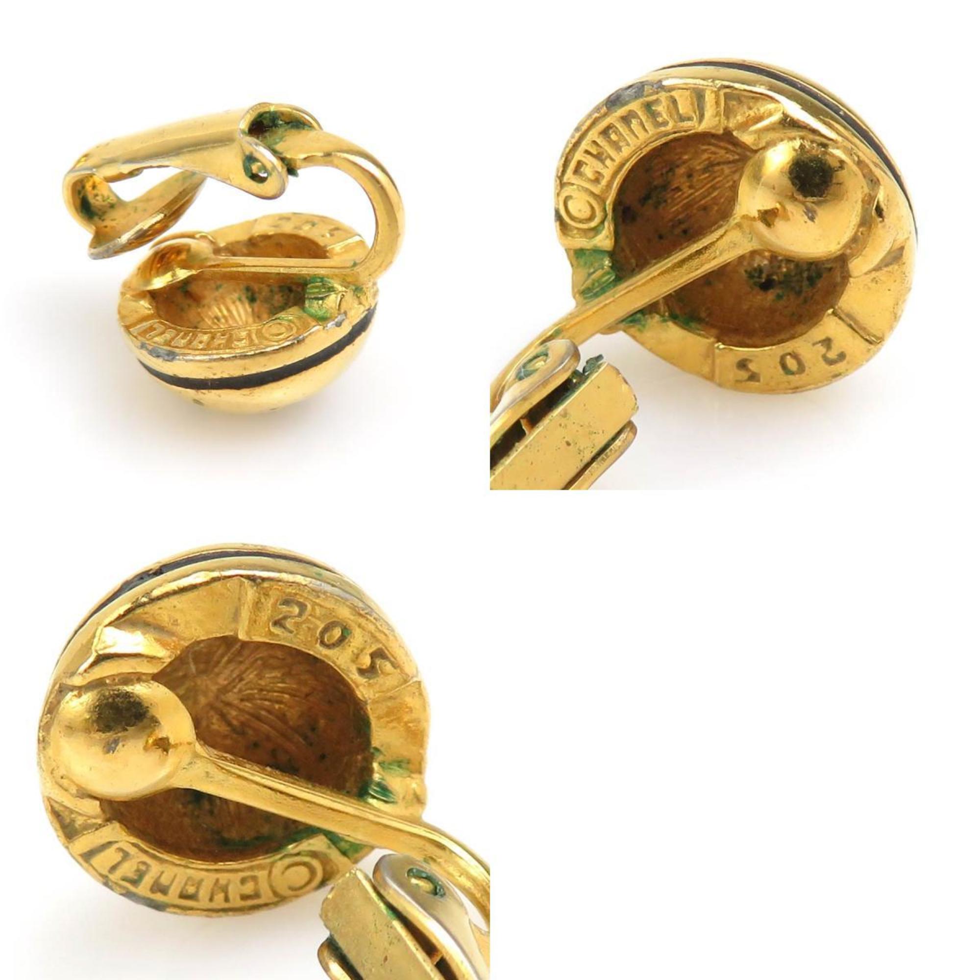 CC Logo Clip-On Earrings Gold-Tone Metal Gold-Tone Metal