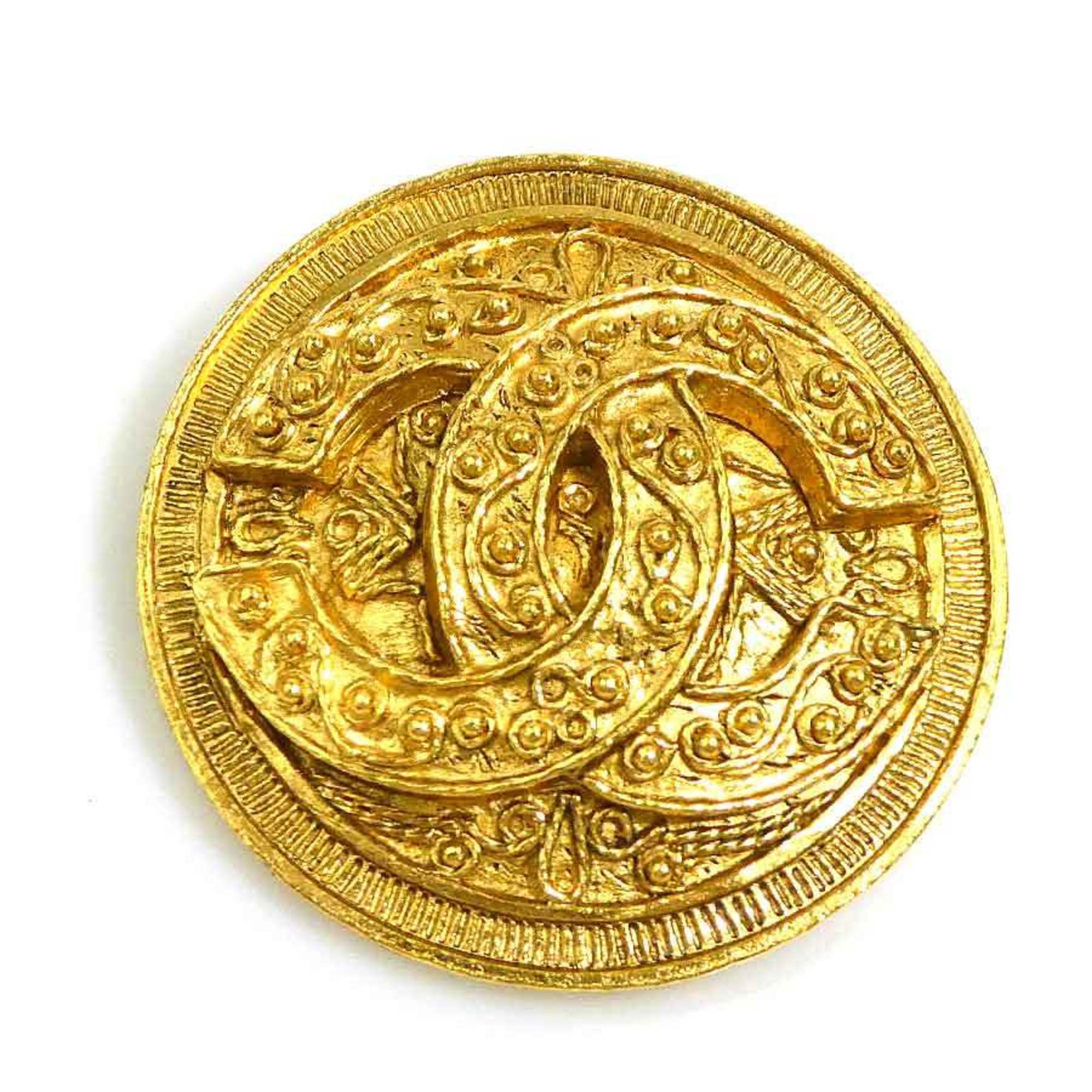 CC Logo Brooch Gold-Tone Metal