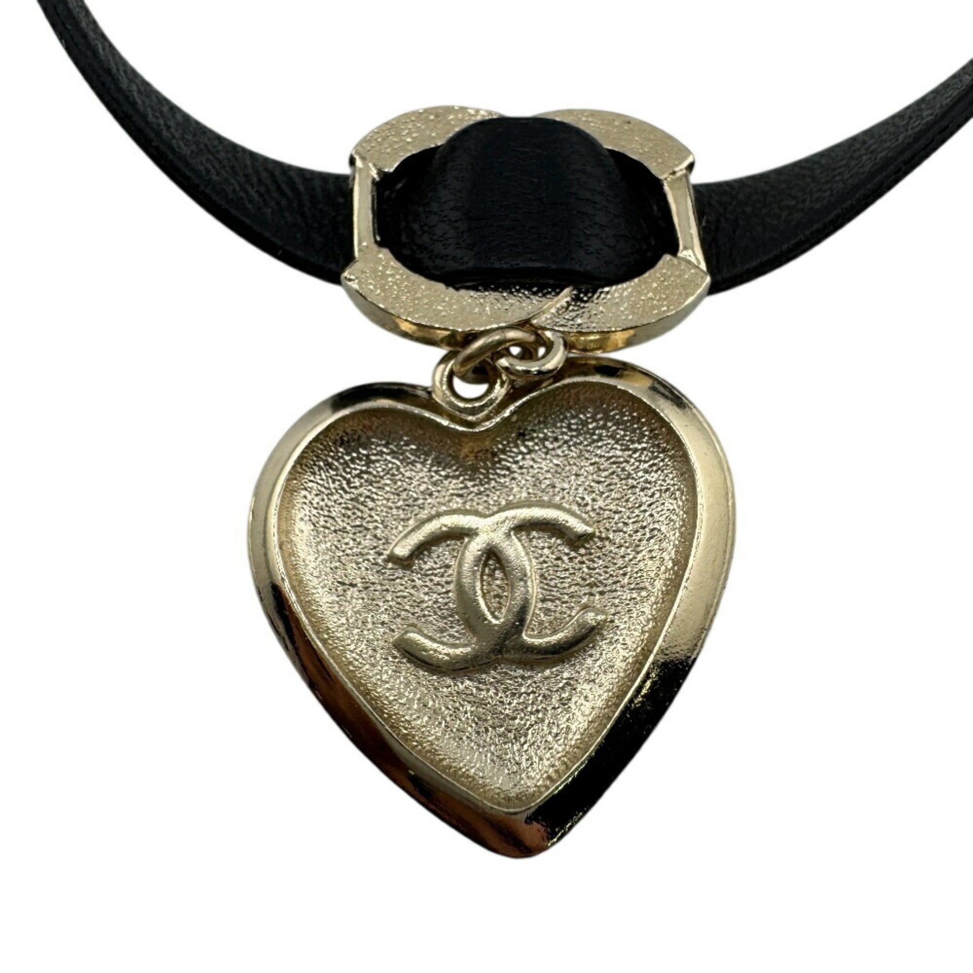 CC Logo Chain Heart Necklace Gold-Tone Metal