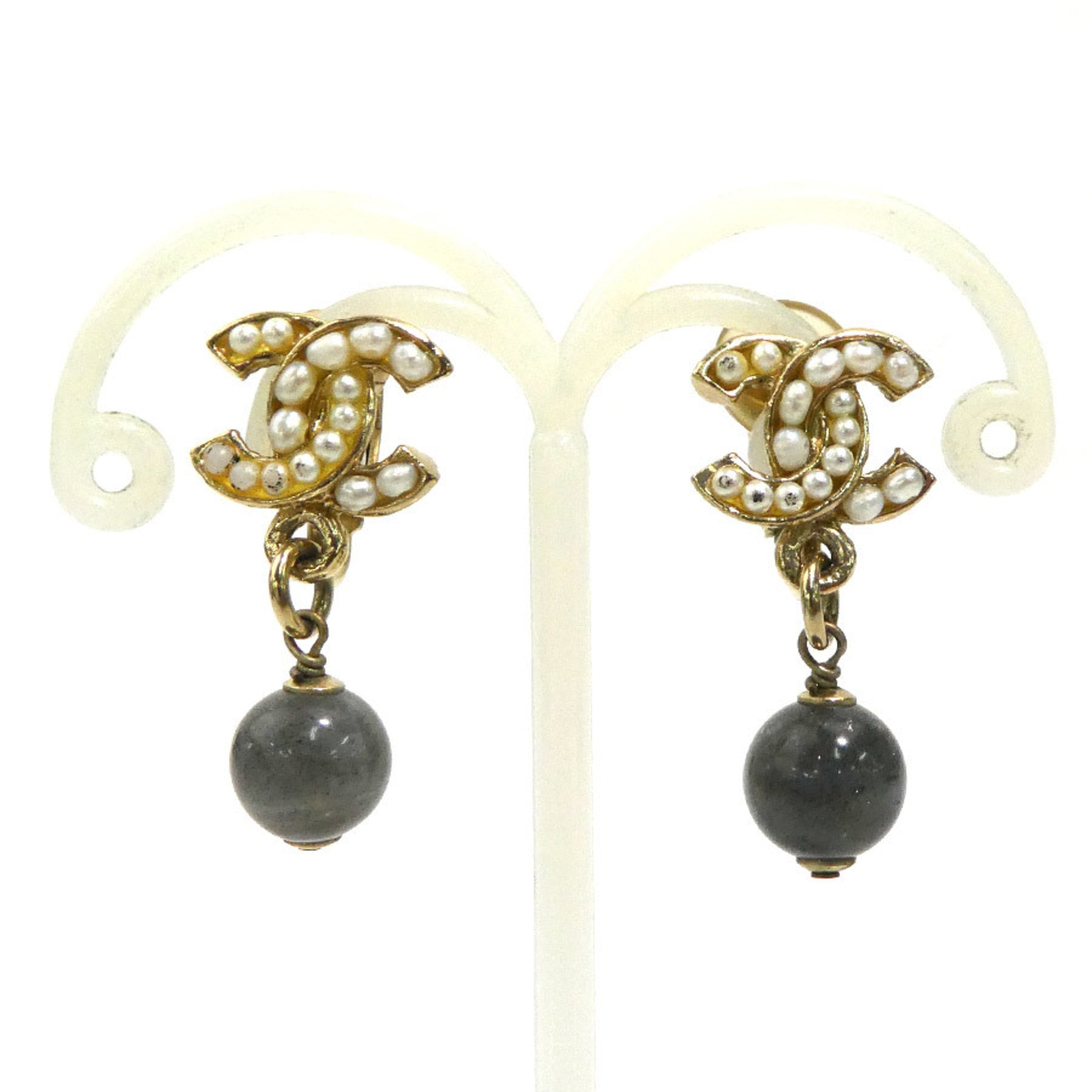 Clip-On Earrings Pearl Clip-On Gold-Tone Metal