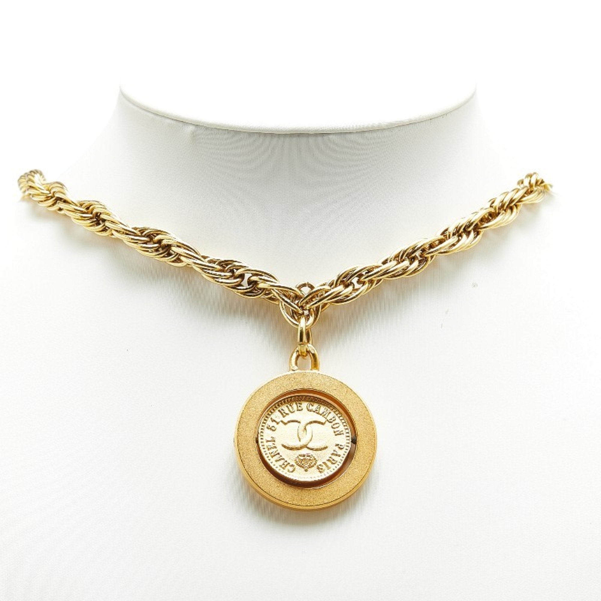CC Logo Chain Pendant Necklace Metal