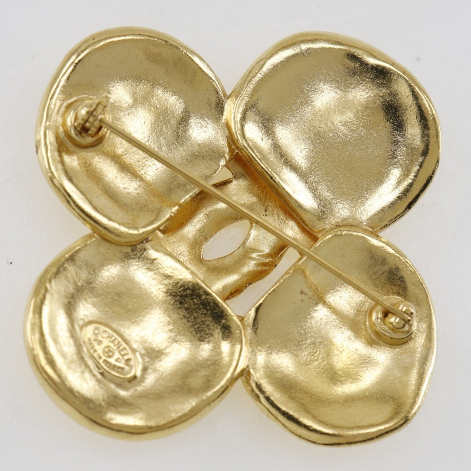 Clover Brooch Metal