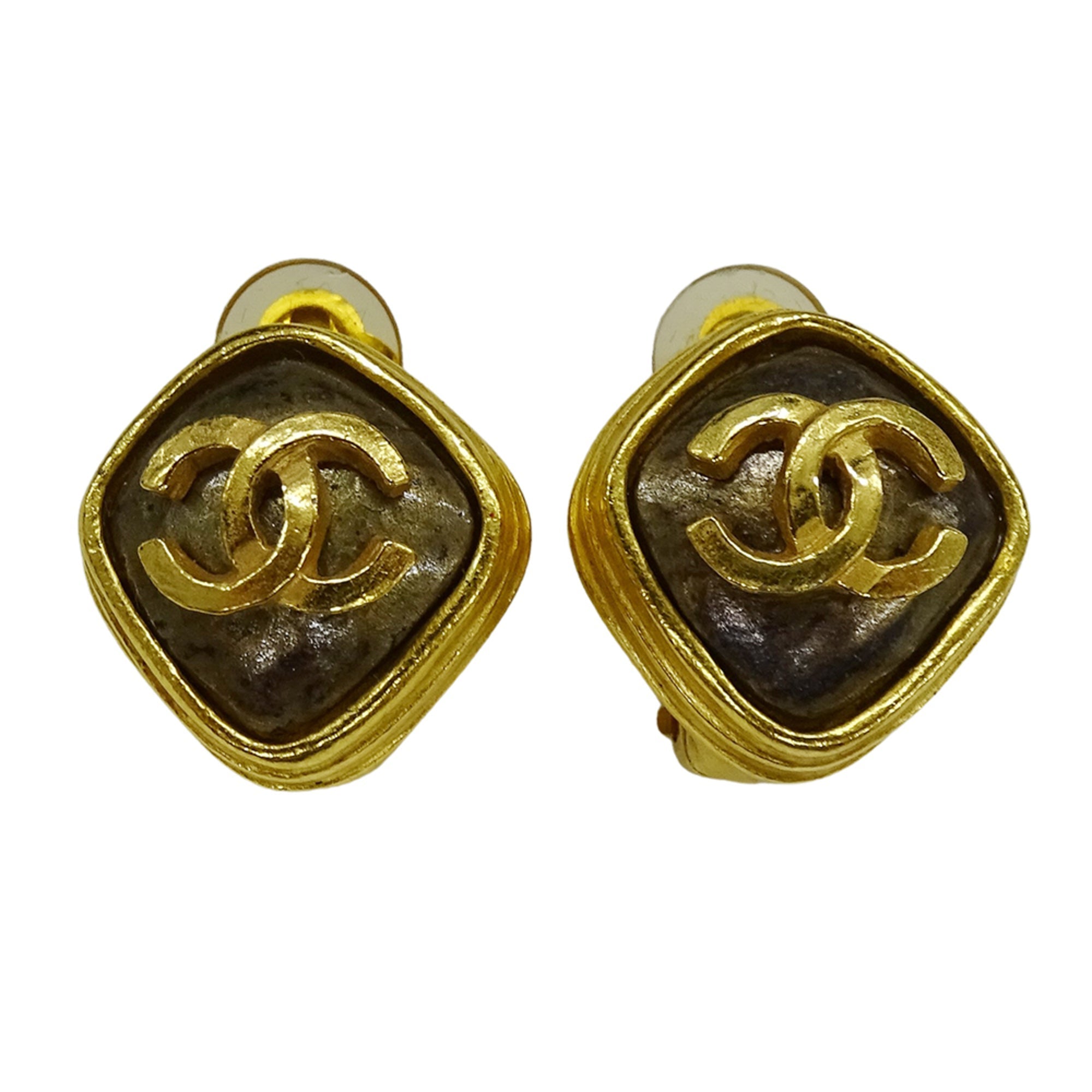 CC Logo Clip-On Earrings Metal Gold-Tone Metal