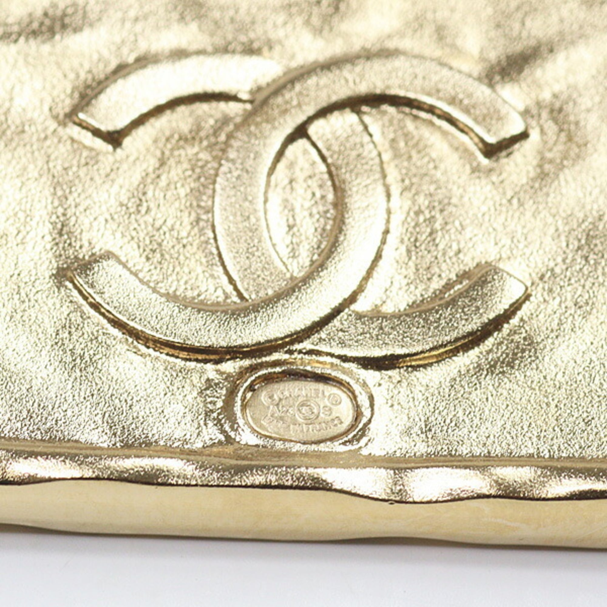 Brooch Leather and Metal Black and Gold Tag