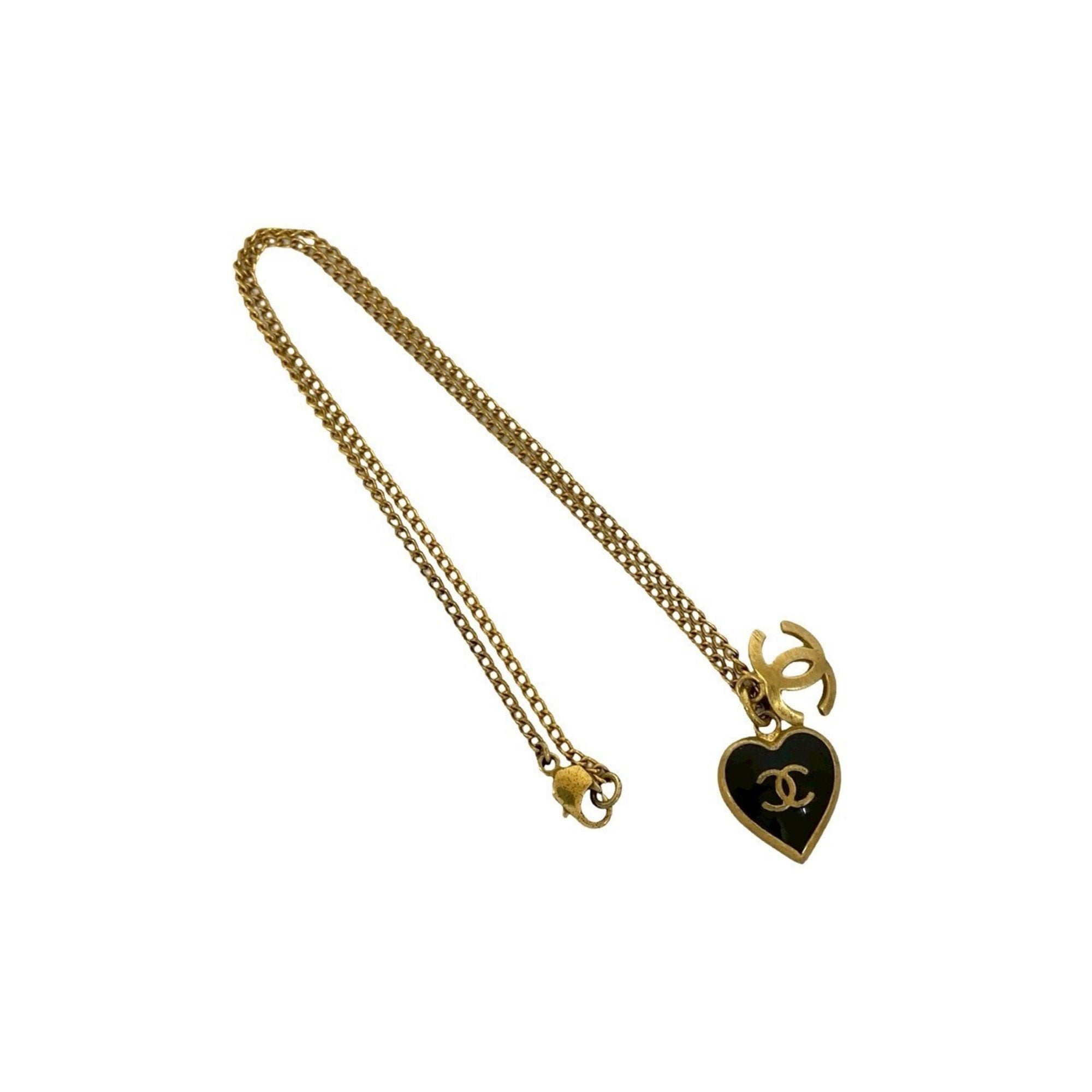 CC Logo Chain Heart Pendant Necklace Metal