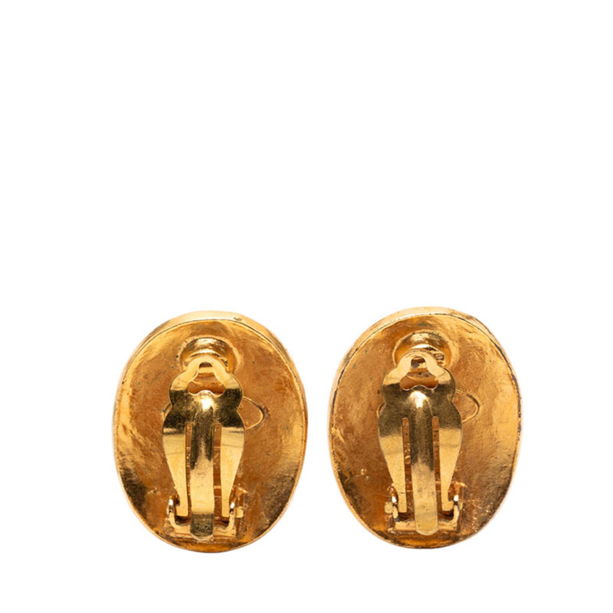 CC Logo Oval Clip-On Earrings Metal Gold-Tone Metal