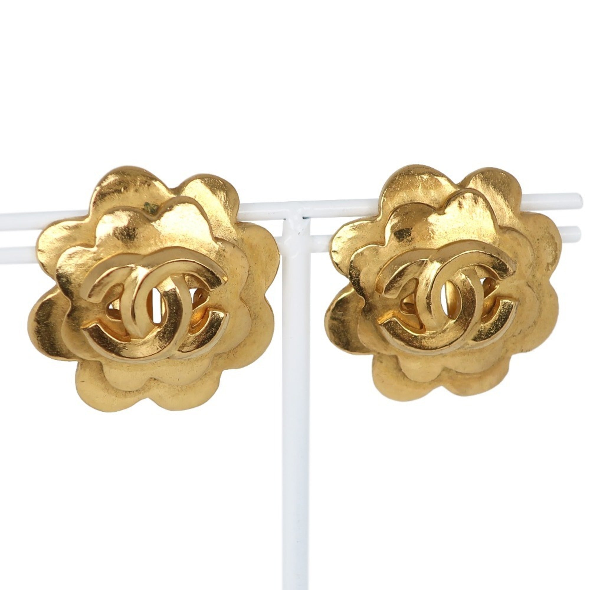 CC Logo Flower Earrings Metal Gold-Tone Metal