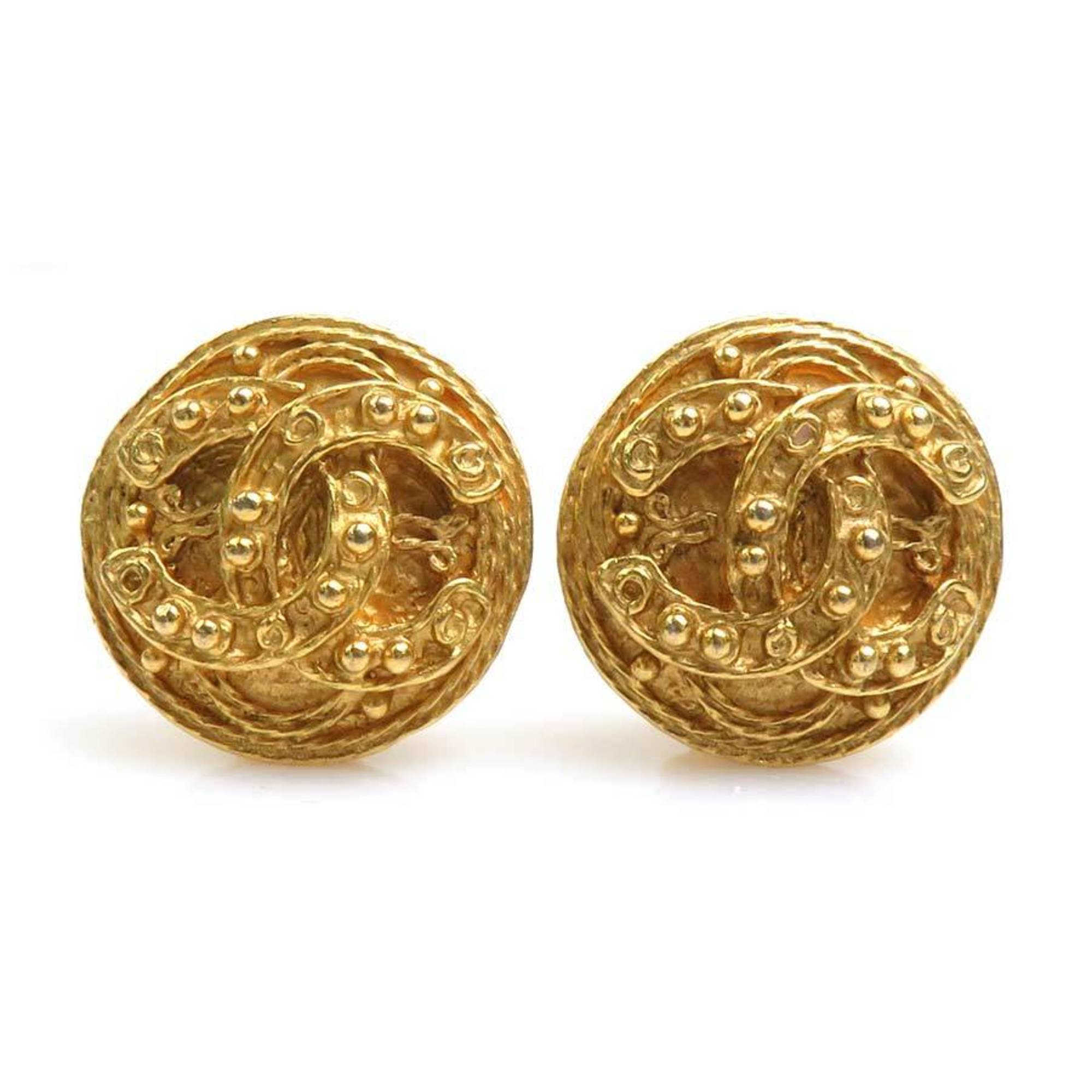 CC Logo Clip-On Earrings Gold-Tone Metal Gold-Tone Metal