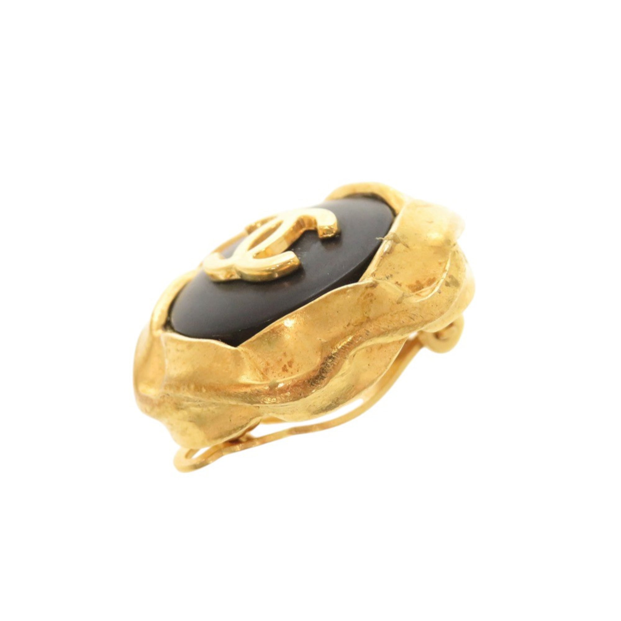 CC Logo Clip-On Earrings Gold-Tone Metal Gold-Tone Metal