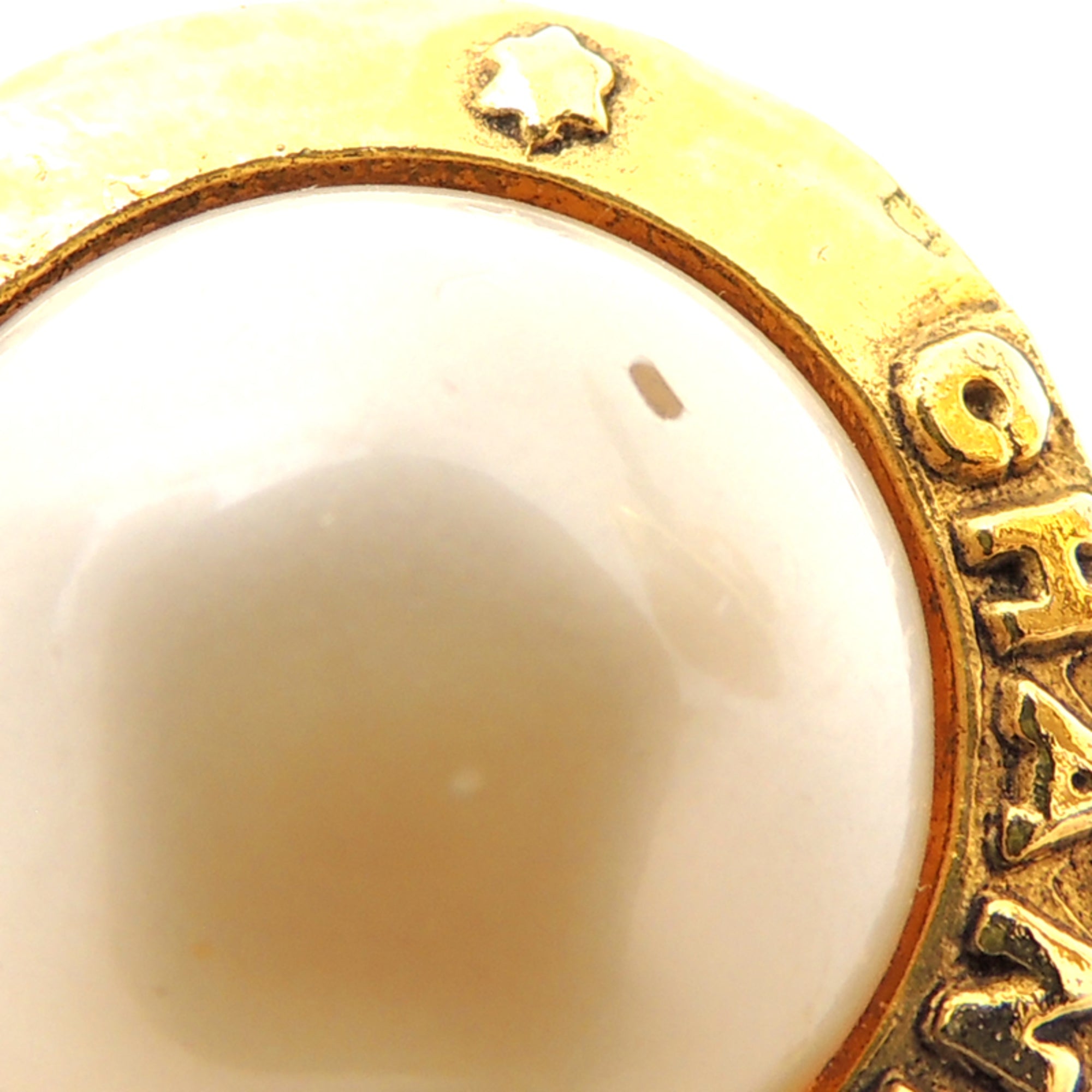 Pearl Clip-On Earrings Metal