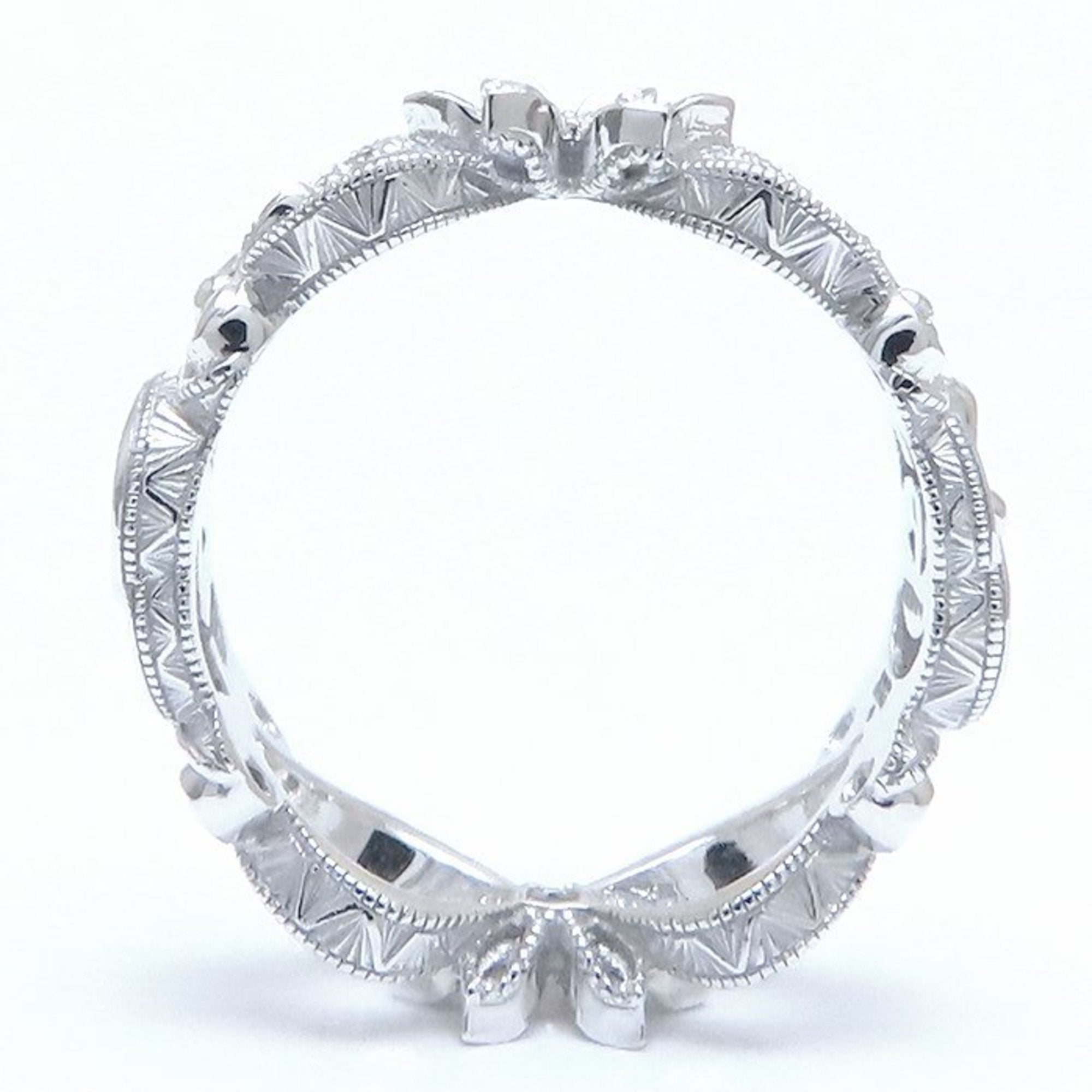 Flora Ring 18K White Gold with Diamond