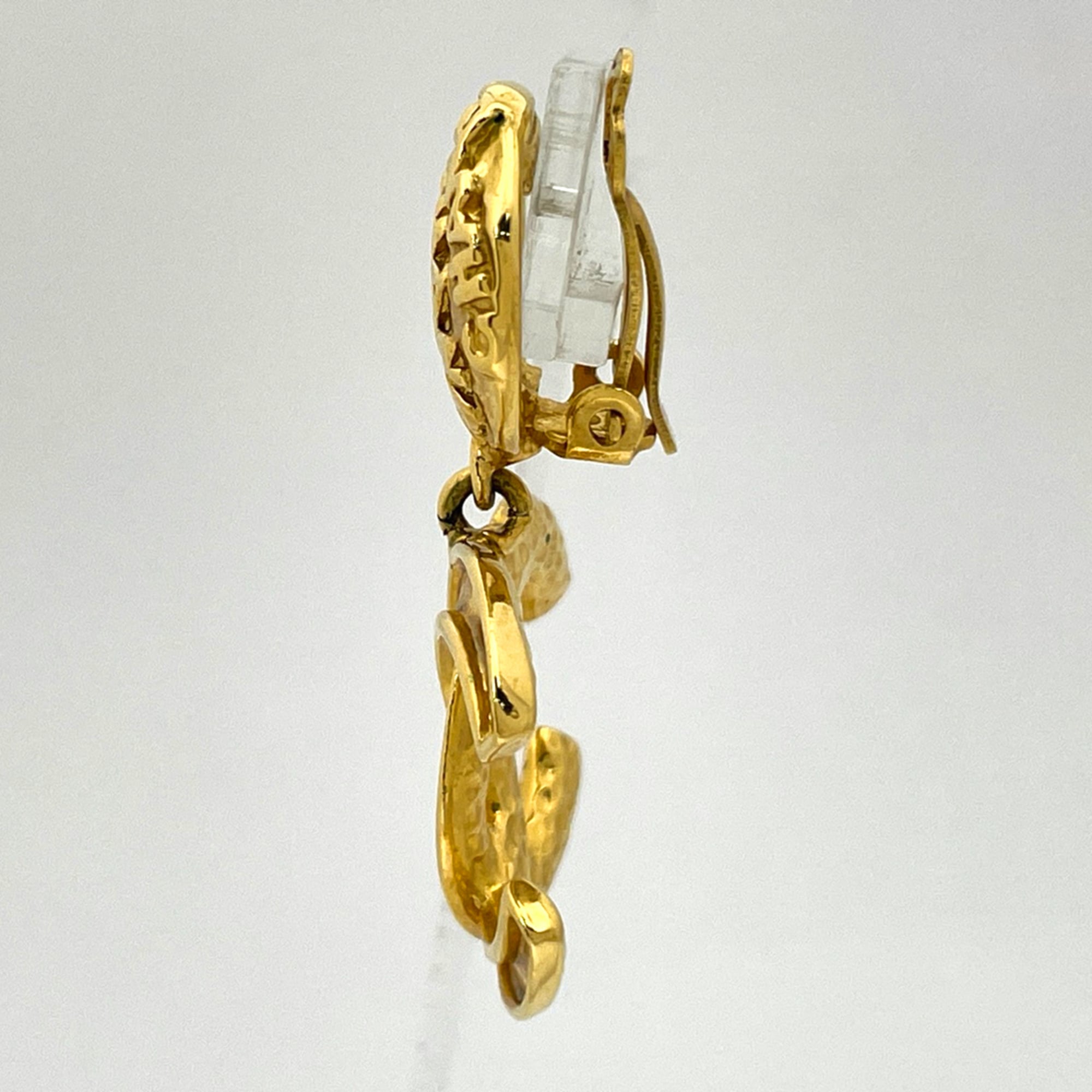 CC Logo Clip-On Earrings Metal Gold-Tone Metal