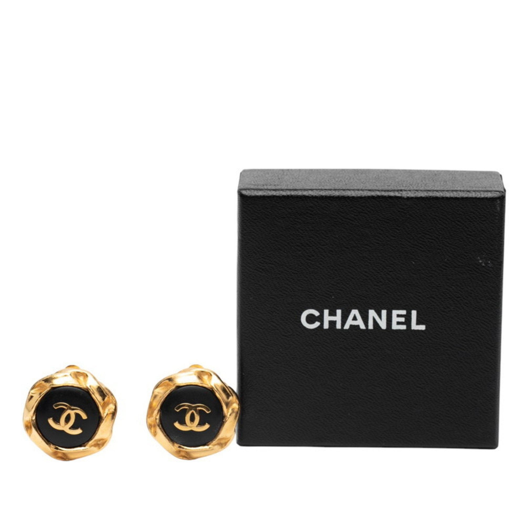 CC Logo Round Clip-On Earrings Gold-Tone Metal Gold-Tone Metal