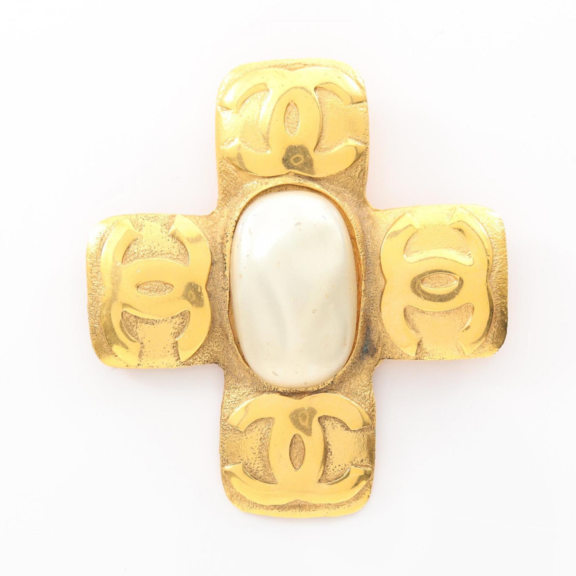 CC Logo Brooch Metal