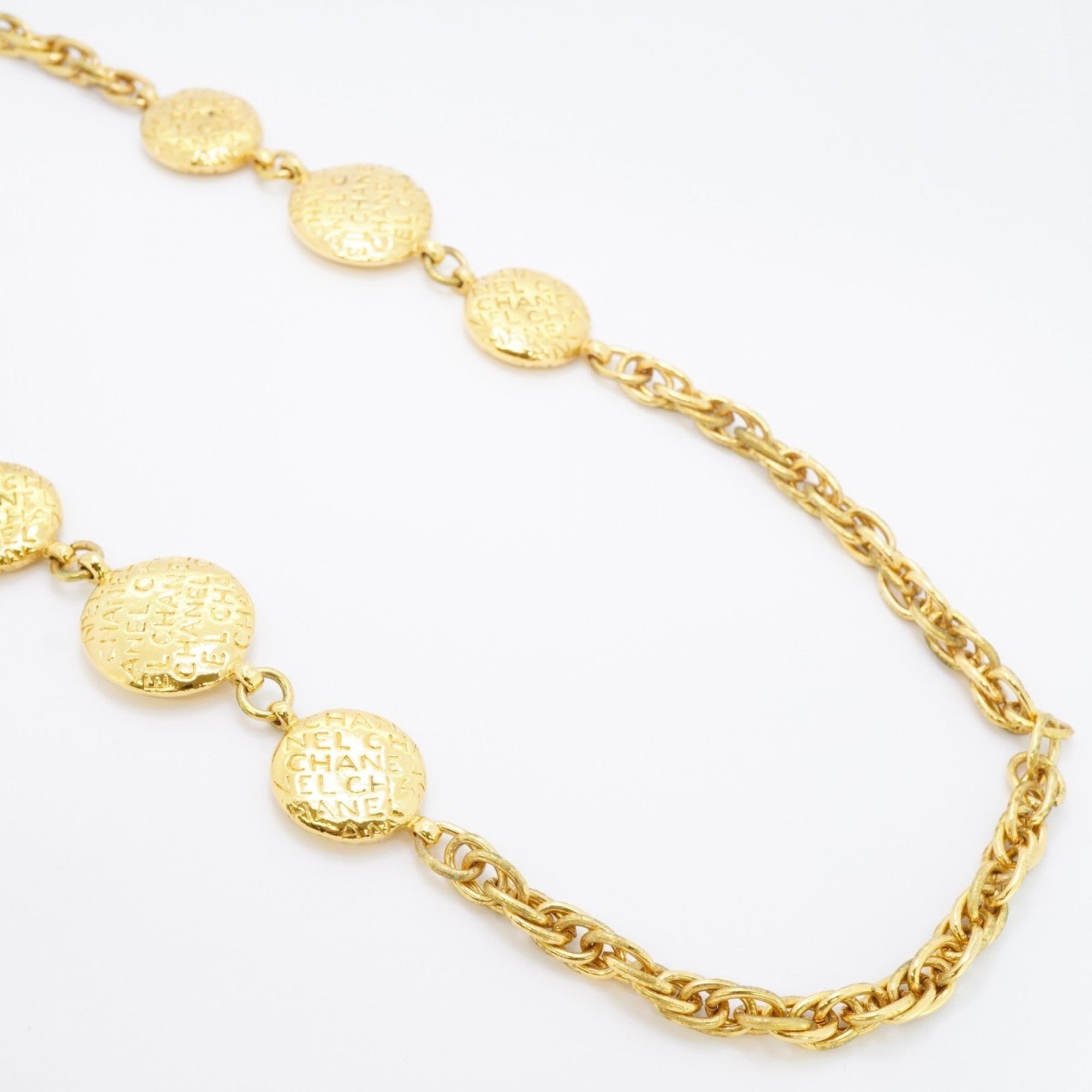 Mademoiselle Pendant Necklace Gold