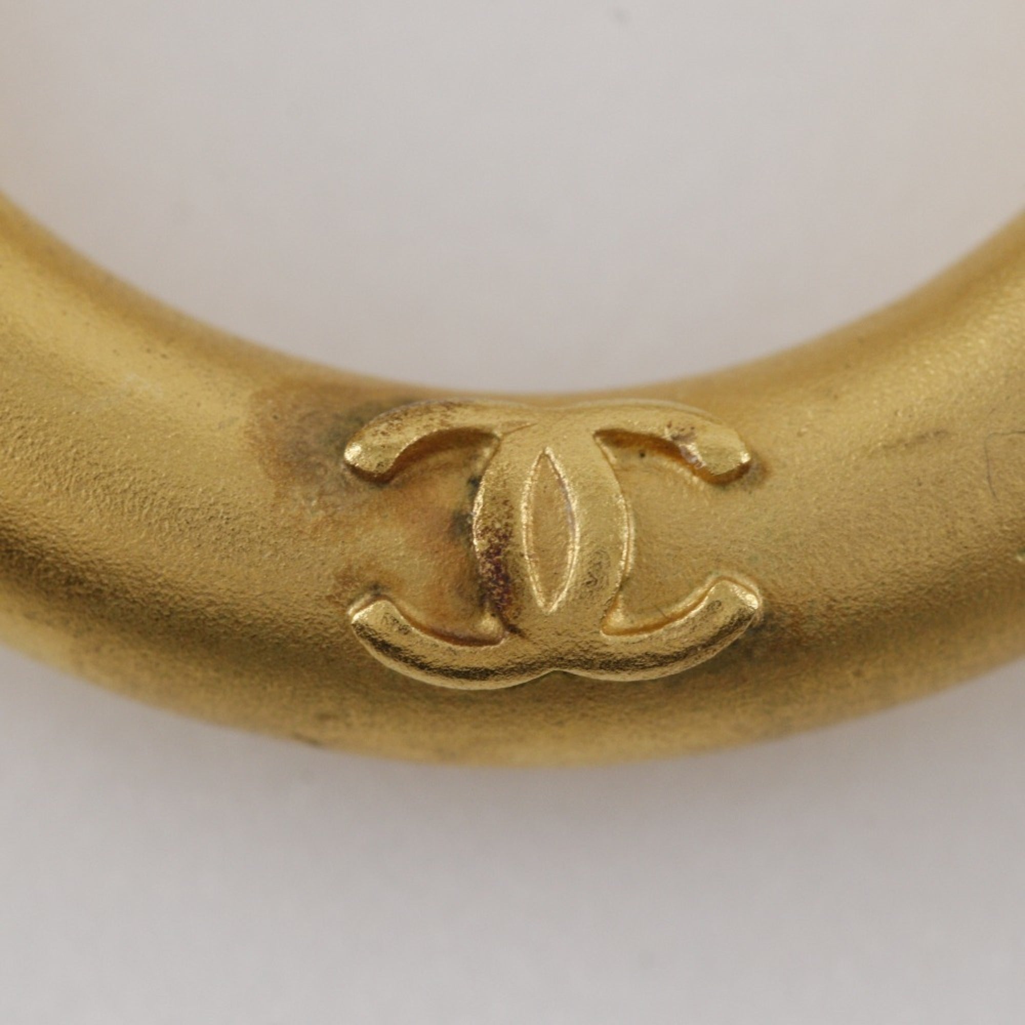 Vintage Clip-On Earrings Hoop Clip-On Gold-Tone Metal