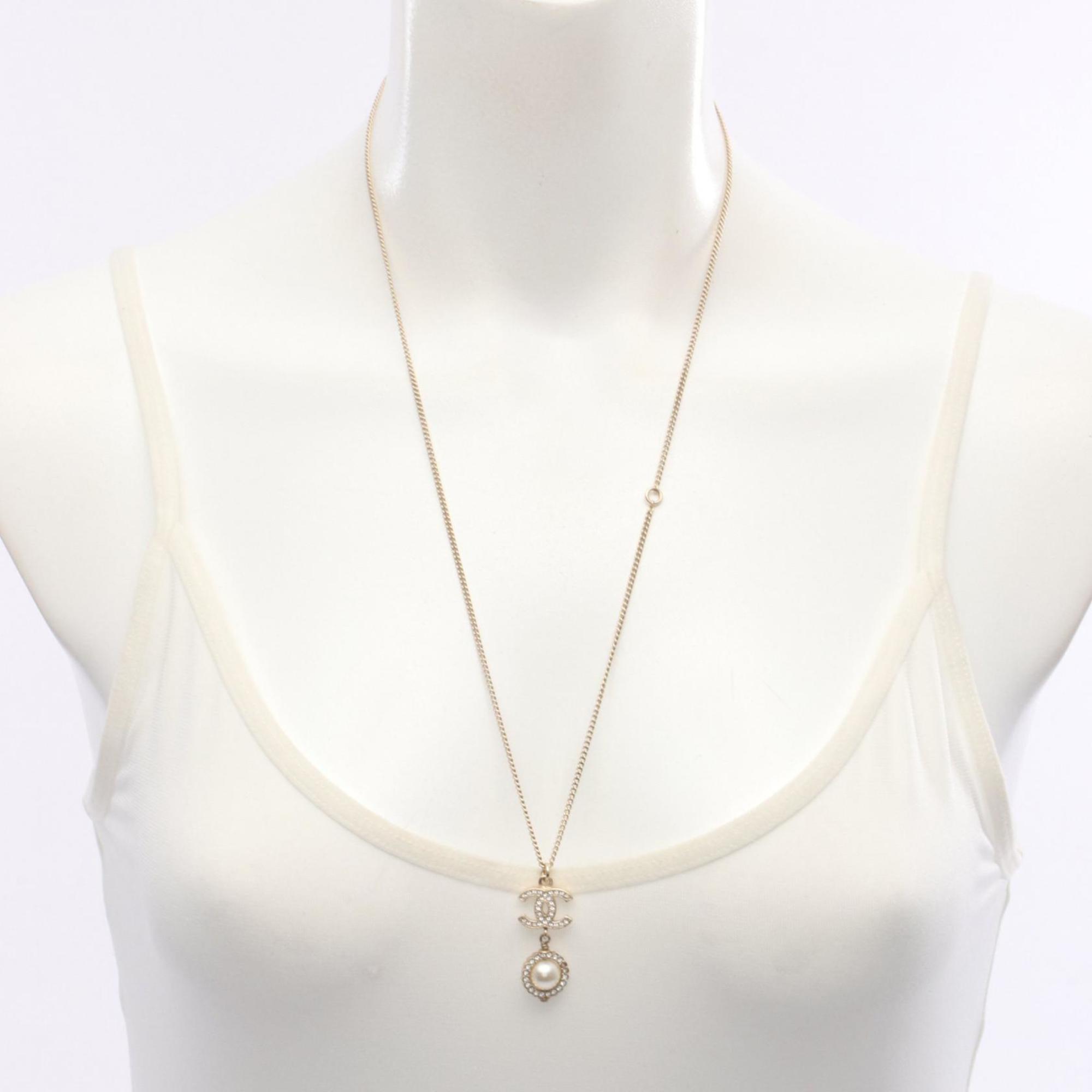 CC Logo Pendant Necklace Metal