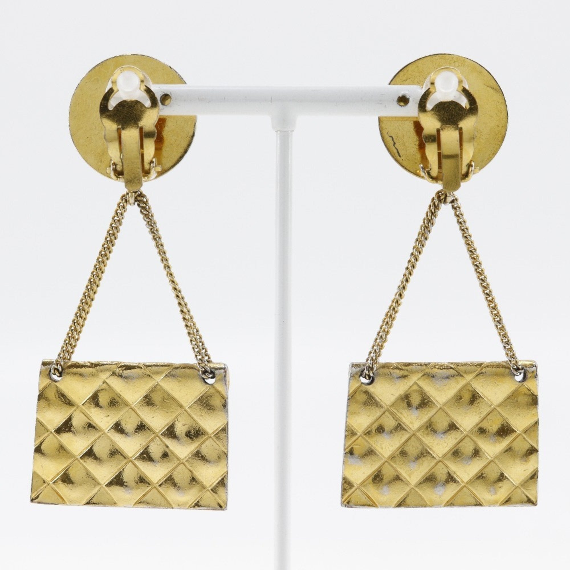 CC Logo Clip-On Earrings Metal Gold-Tone Metal