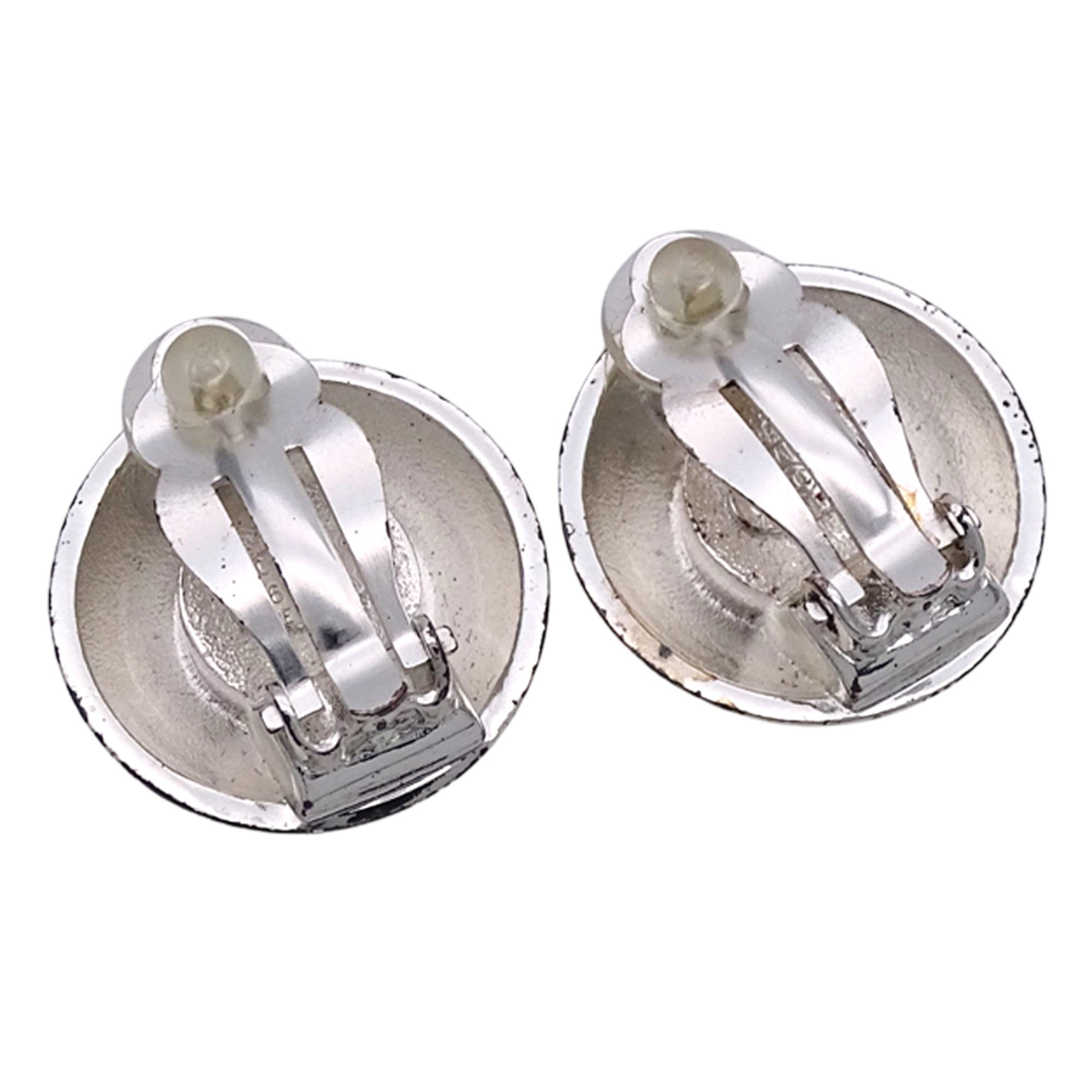 CC Logo Round Clip-On Earrings Metal Gold-Tone Metal