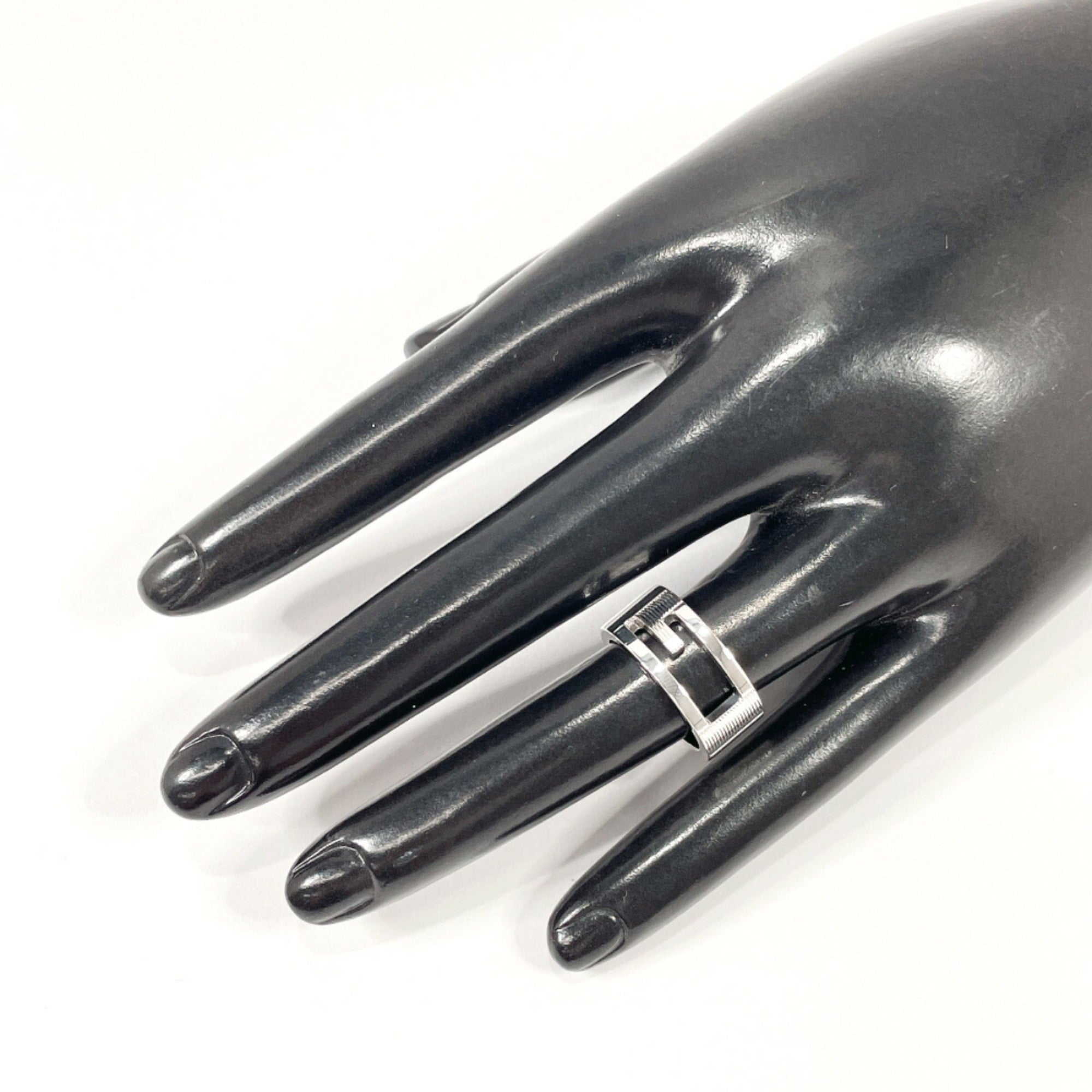 Cutout G Ring Sterling Silver