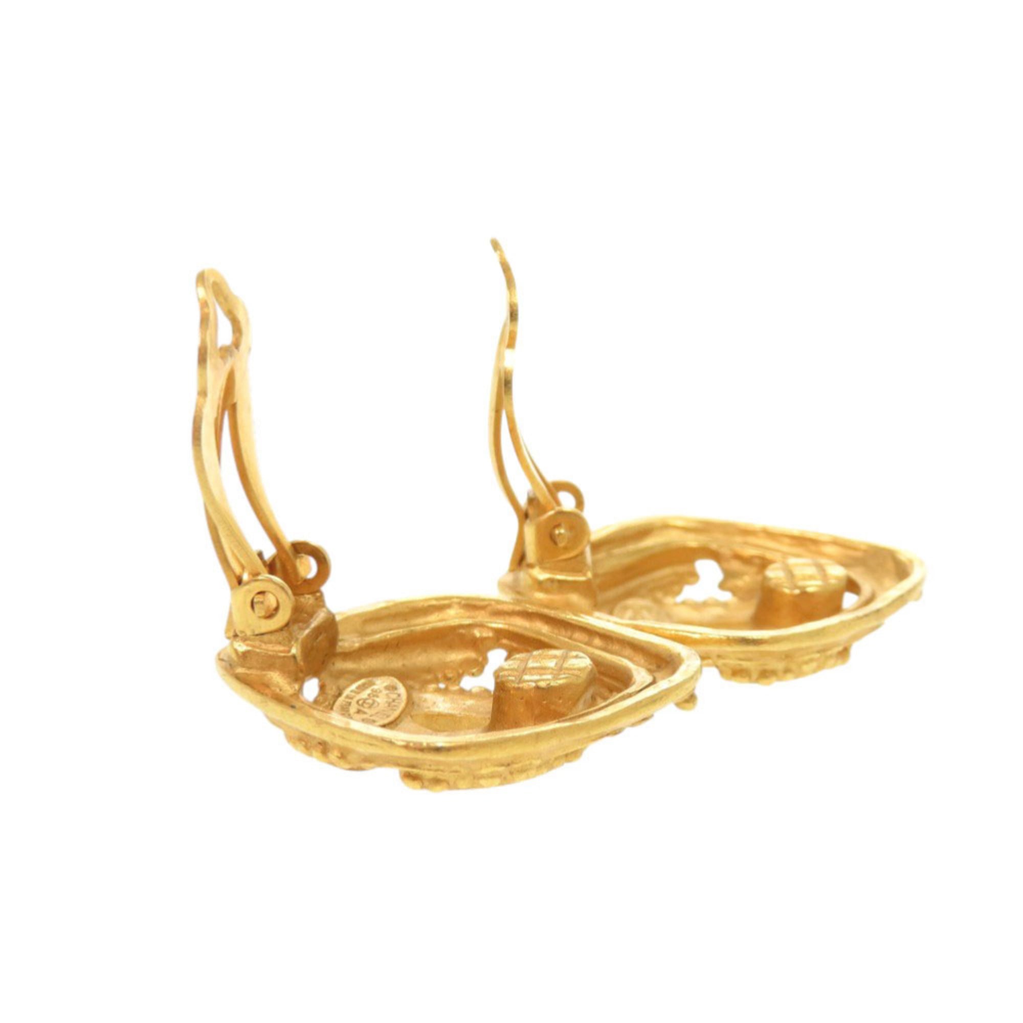 CC Logo Clip-On Earrings Gold-Tone Metal Gold-Tone Metal