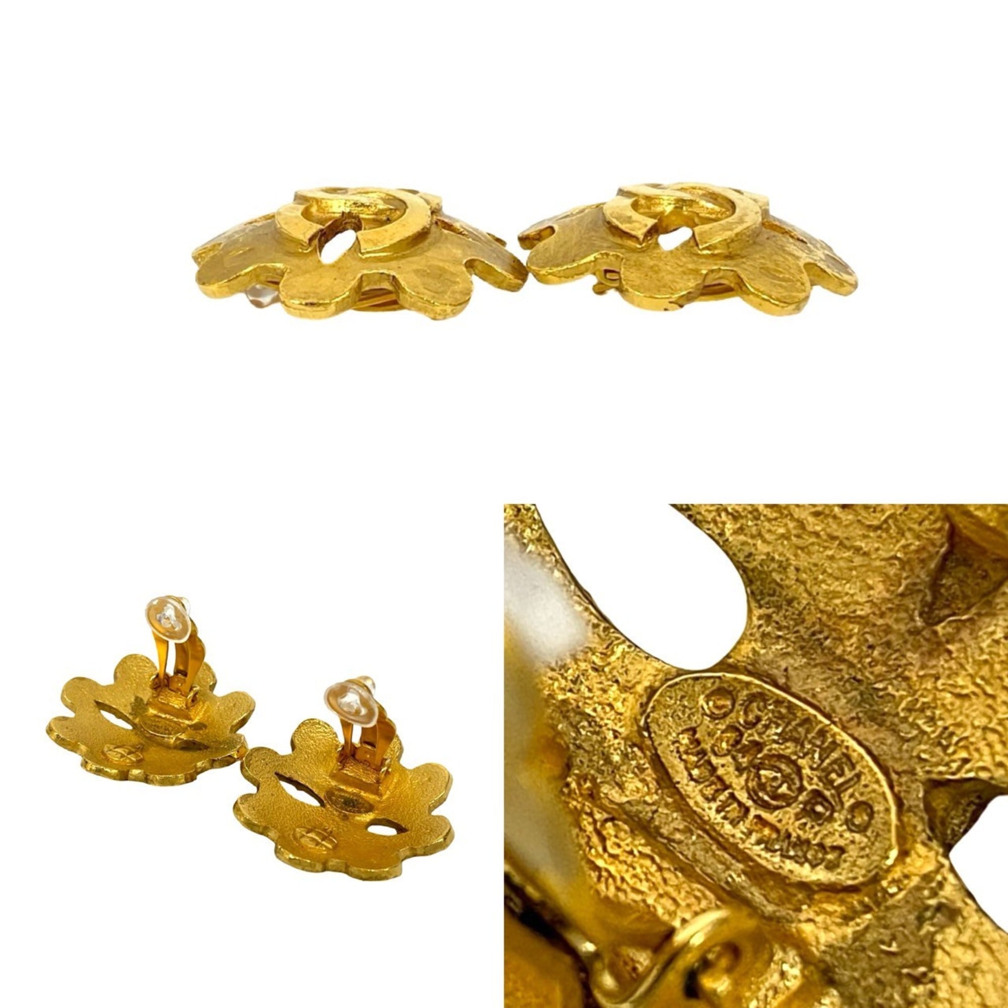CC Logo Clip-On Earrings Metal Gold-Tone Metal