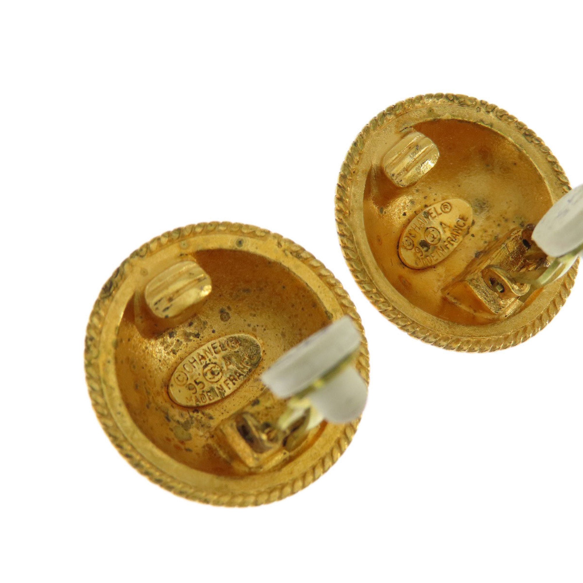 CC Logo Clip-On Earrings Gold-Tone Metal Gold-Tone Metal