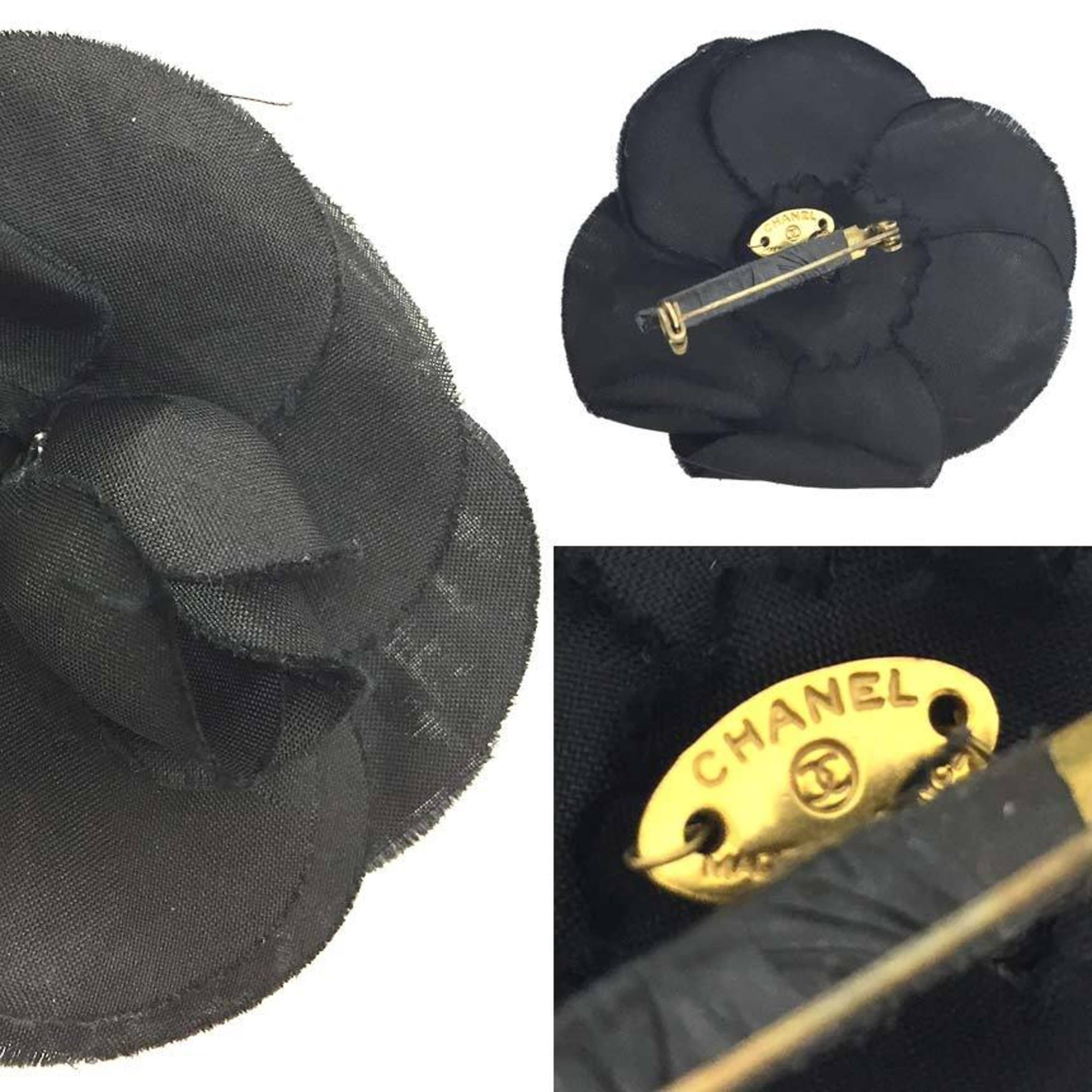 Corsage Brooch Leather Black