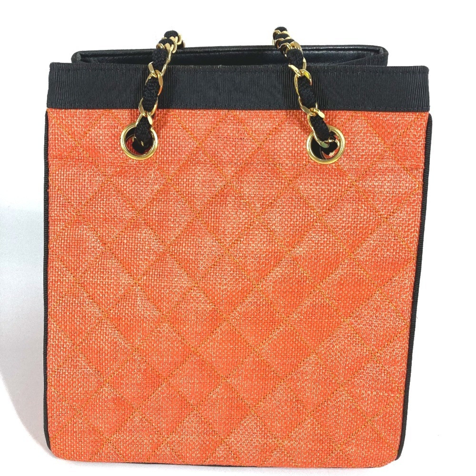 Vintage Chain Tote Quilted Caviar Medium