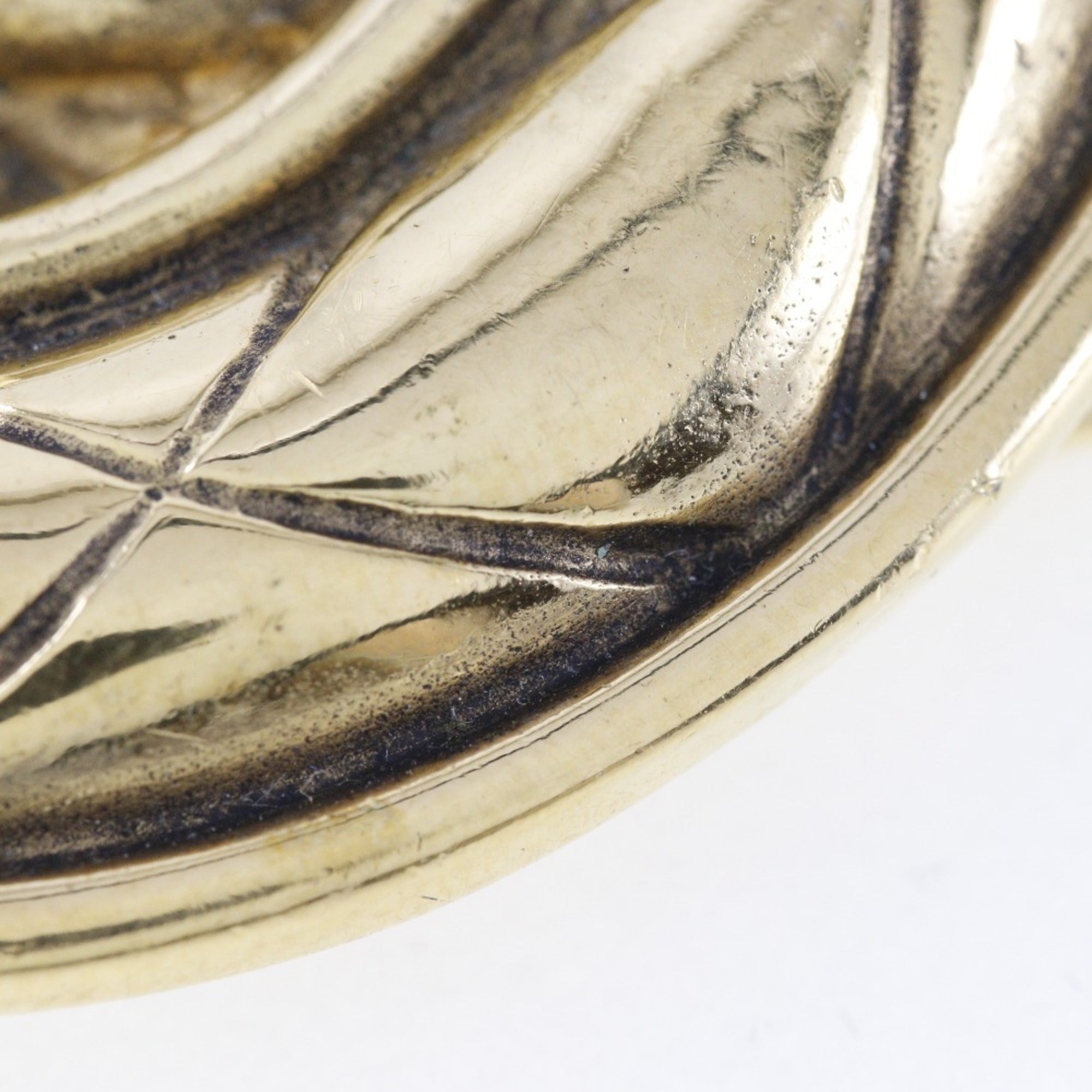 CC Logo Brooch Gold-Tone Metal