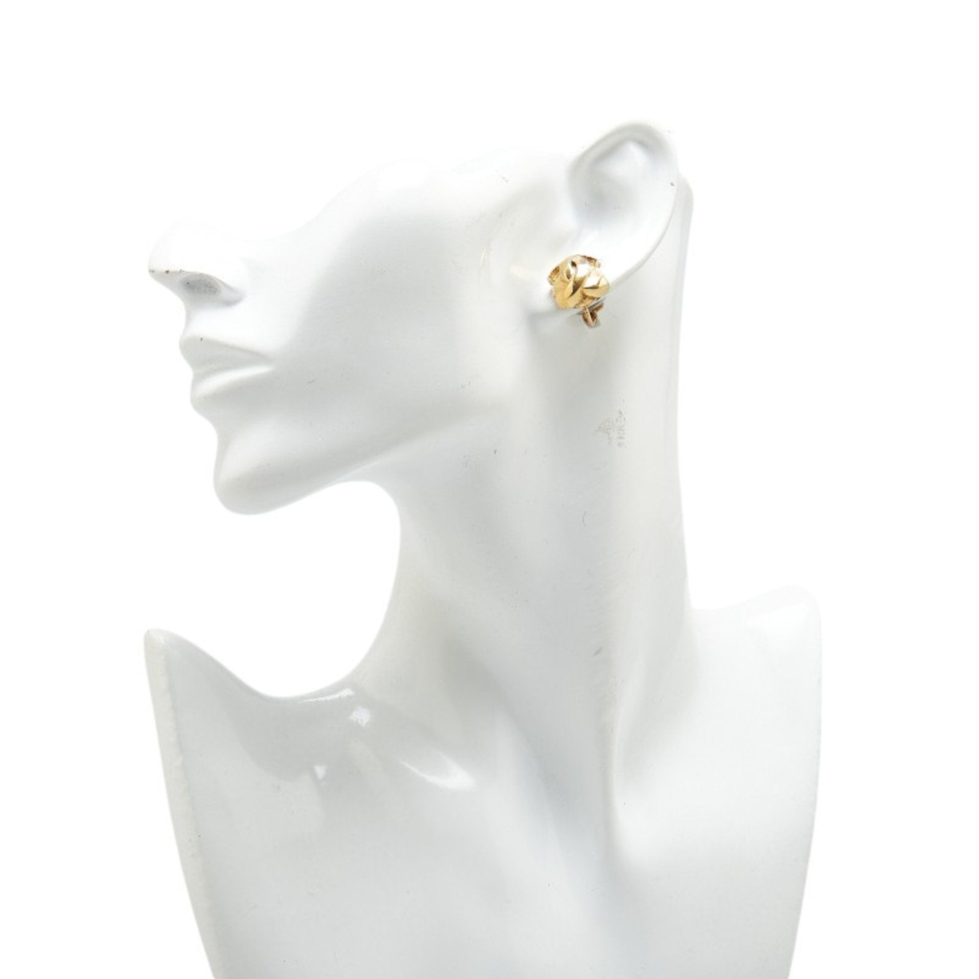CC Logo Clip-On Earrings Metal Gold-Tone Metal