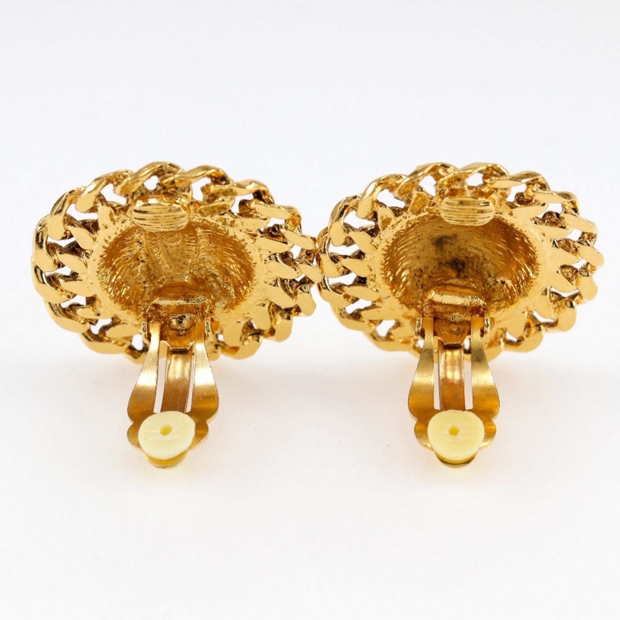 CC Logo Clip-On Earrings Metal Gold-Tone Metal