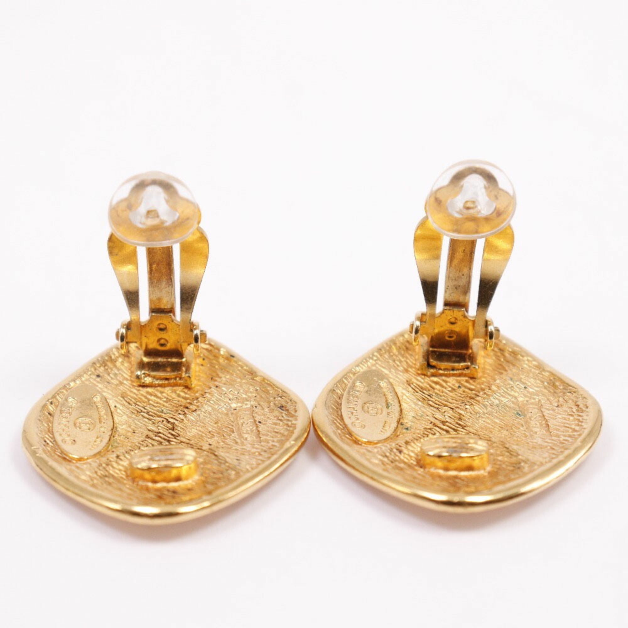 Vintage Earrings Gold-Tone Metal