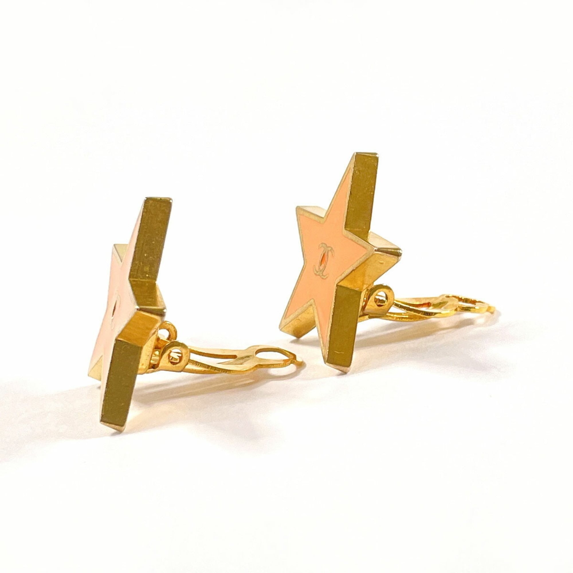 CC Logo Star Clip-On Earrings Metal Gold-Tone Metal