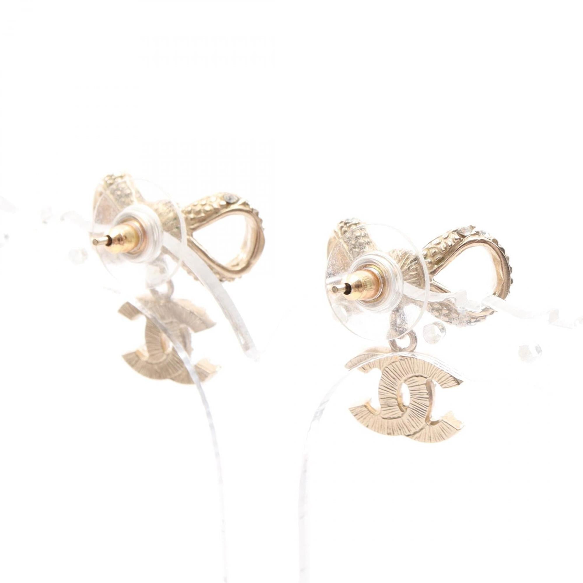 CC Logo Earrings Metal Gold-Tone Metal