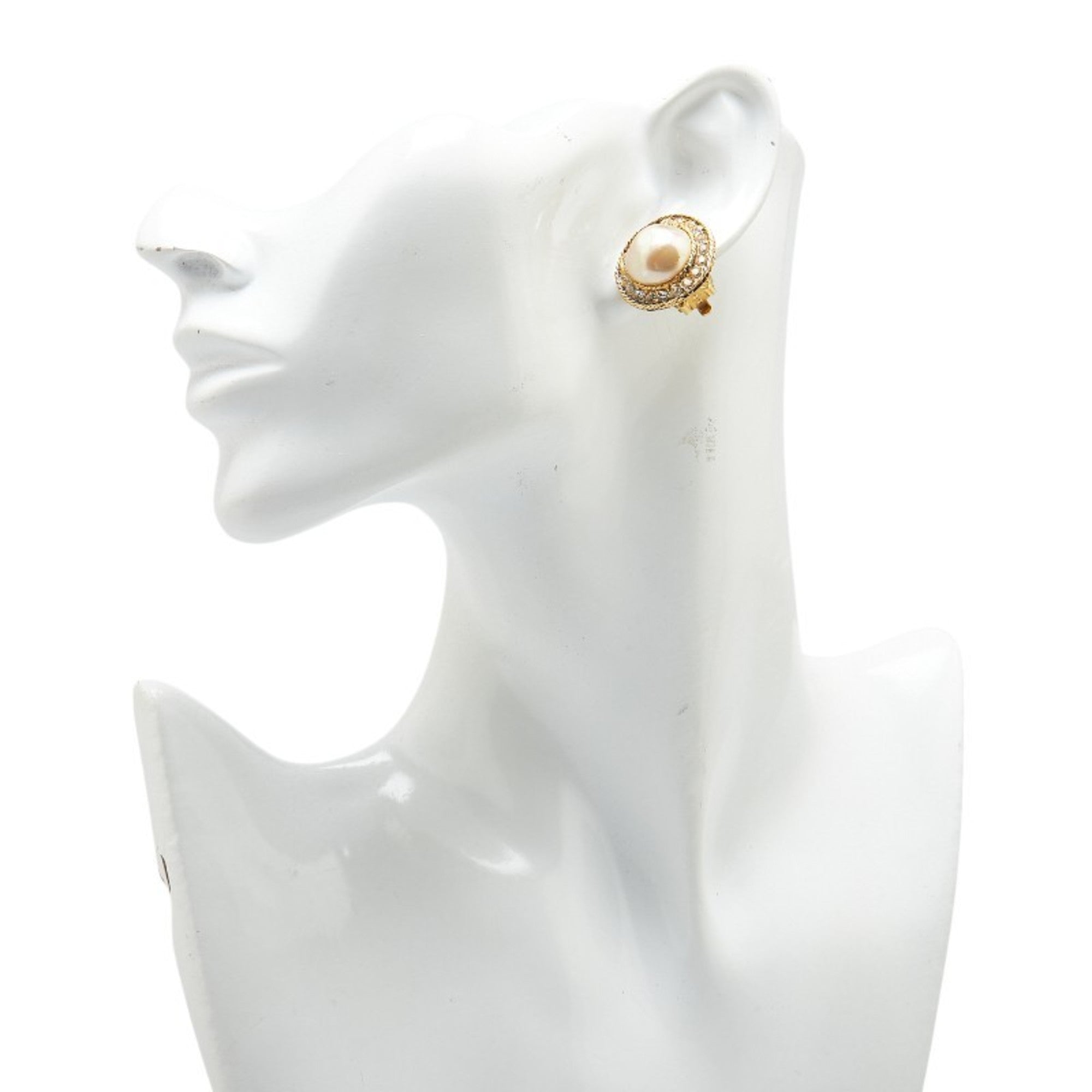Vintage Earrings Pearl Gold-Tone Metal