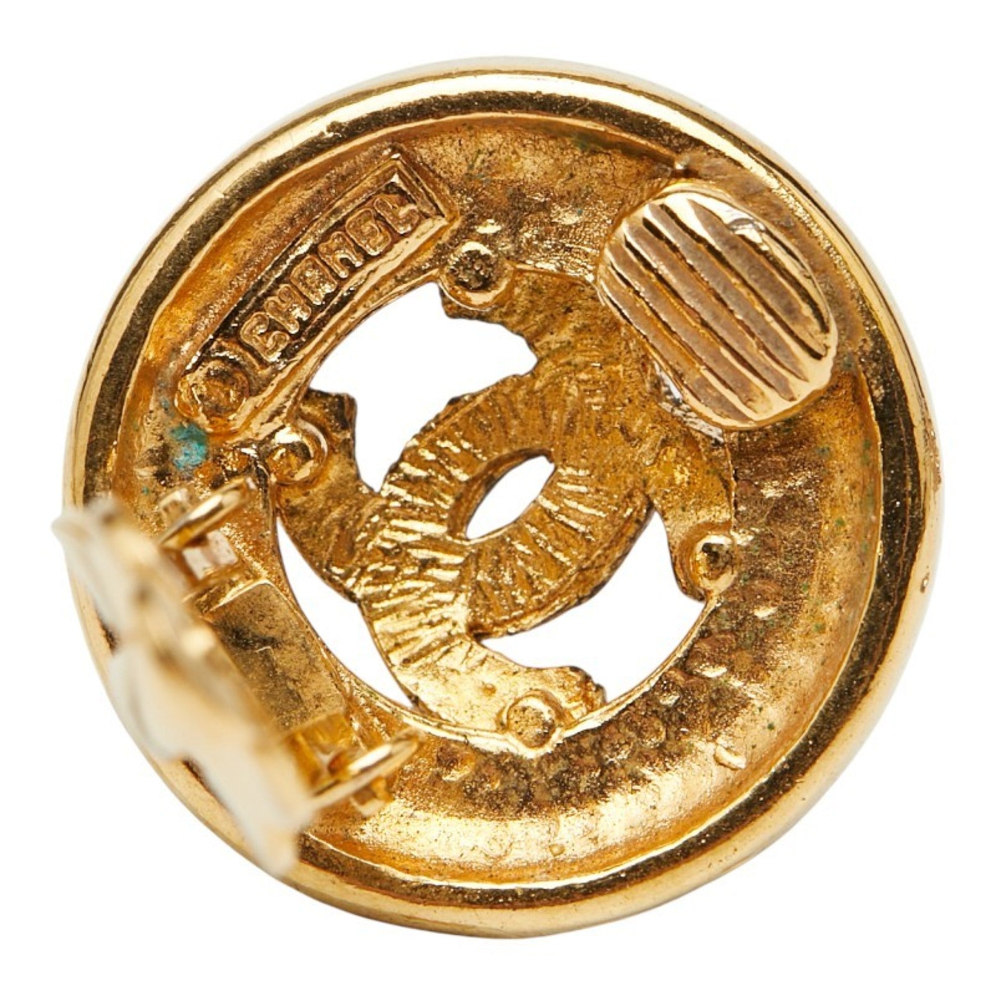 CC Logo Round Clip-On Earrings Metal Gold-Tone Metal