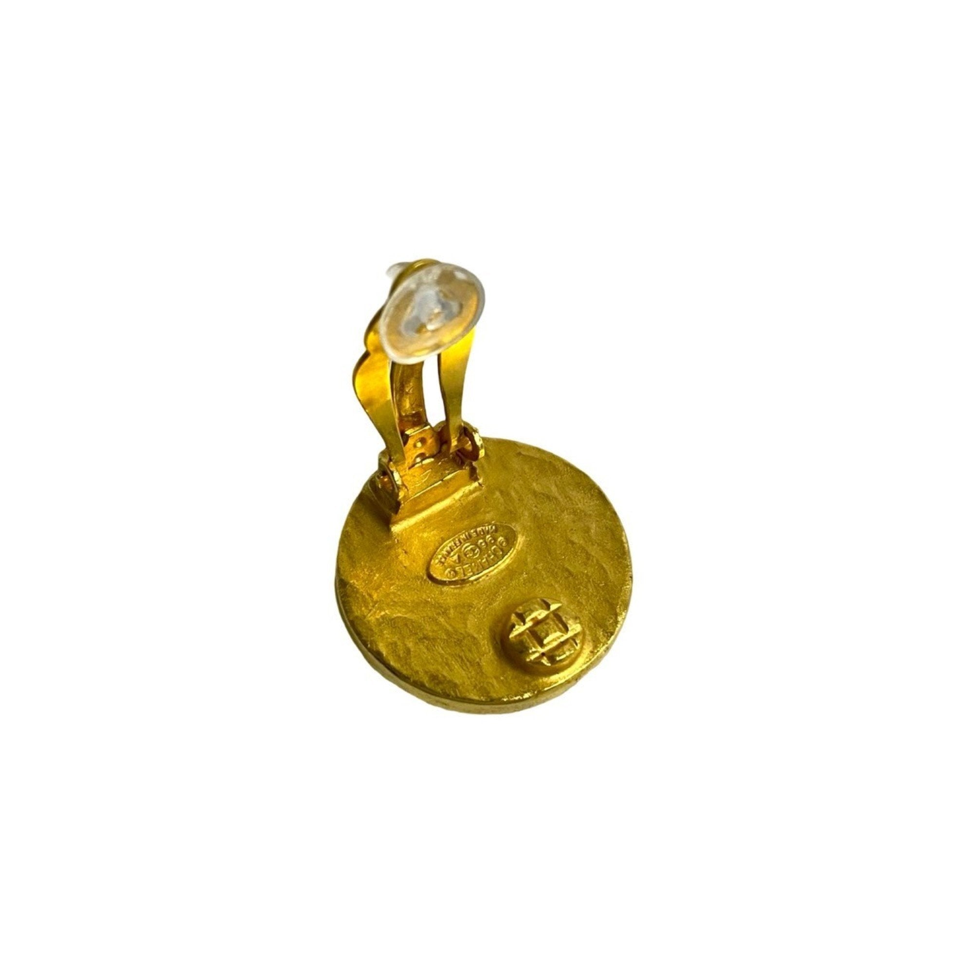 CC Logo Clip-On Earrings Metal Gold-Tone Metal