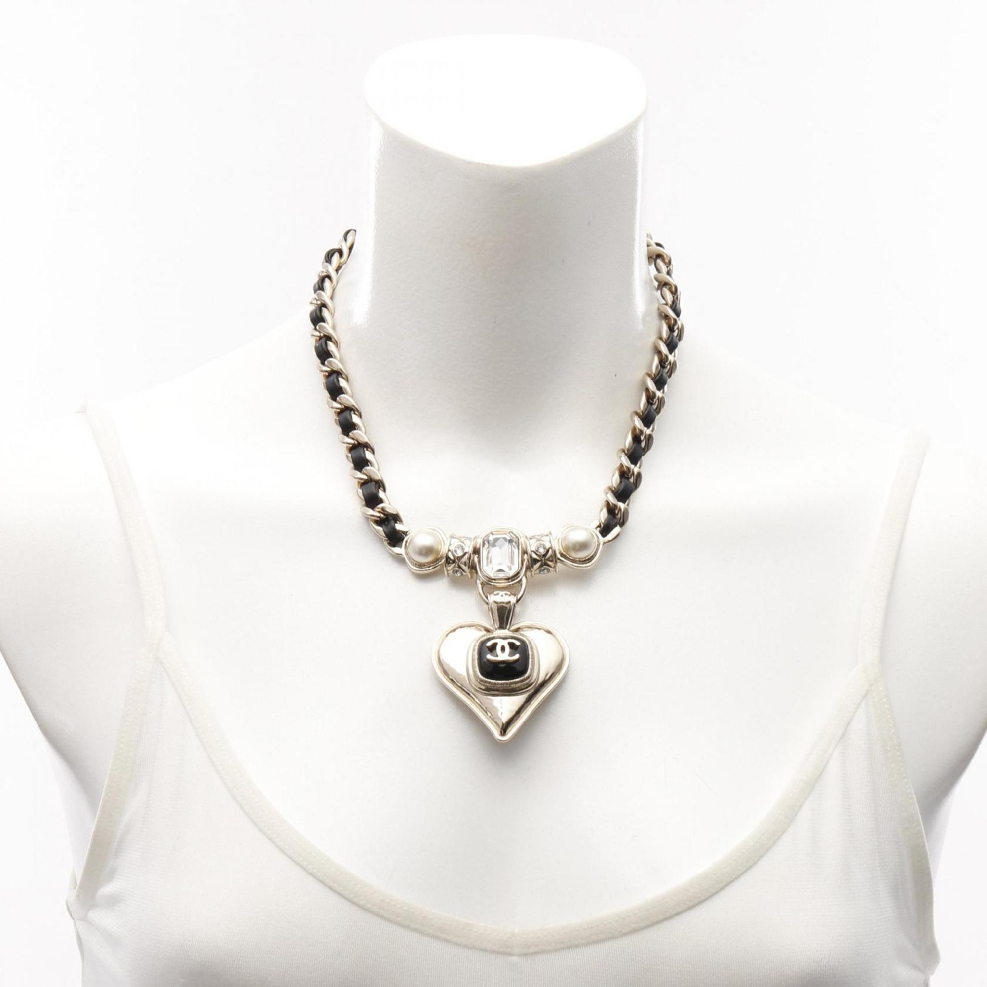 CC Logo Heart Pendant Necklace Metal