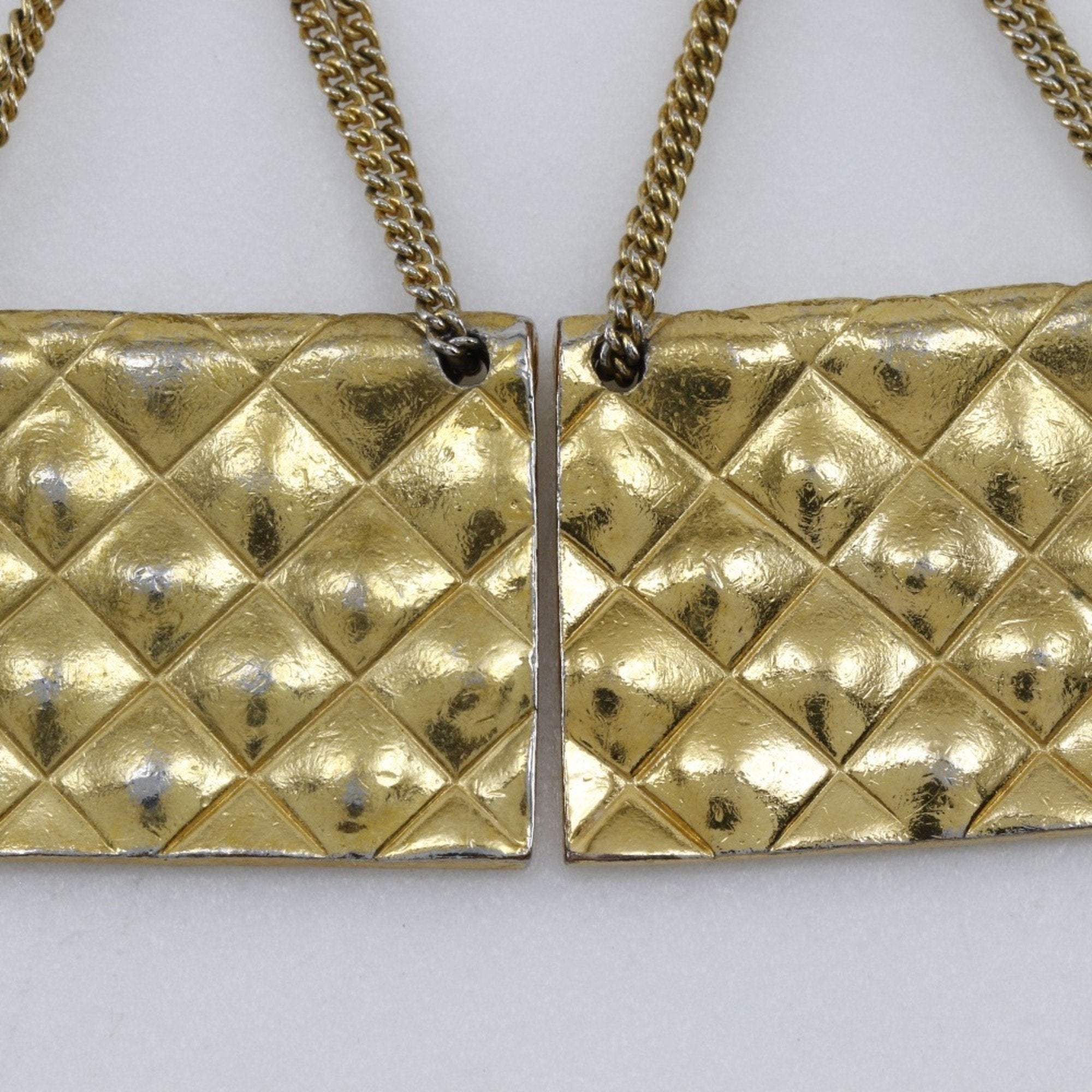 CC Logo Clip-On Earrings Metal Gold-Tone Metal