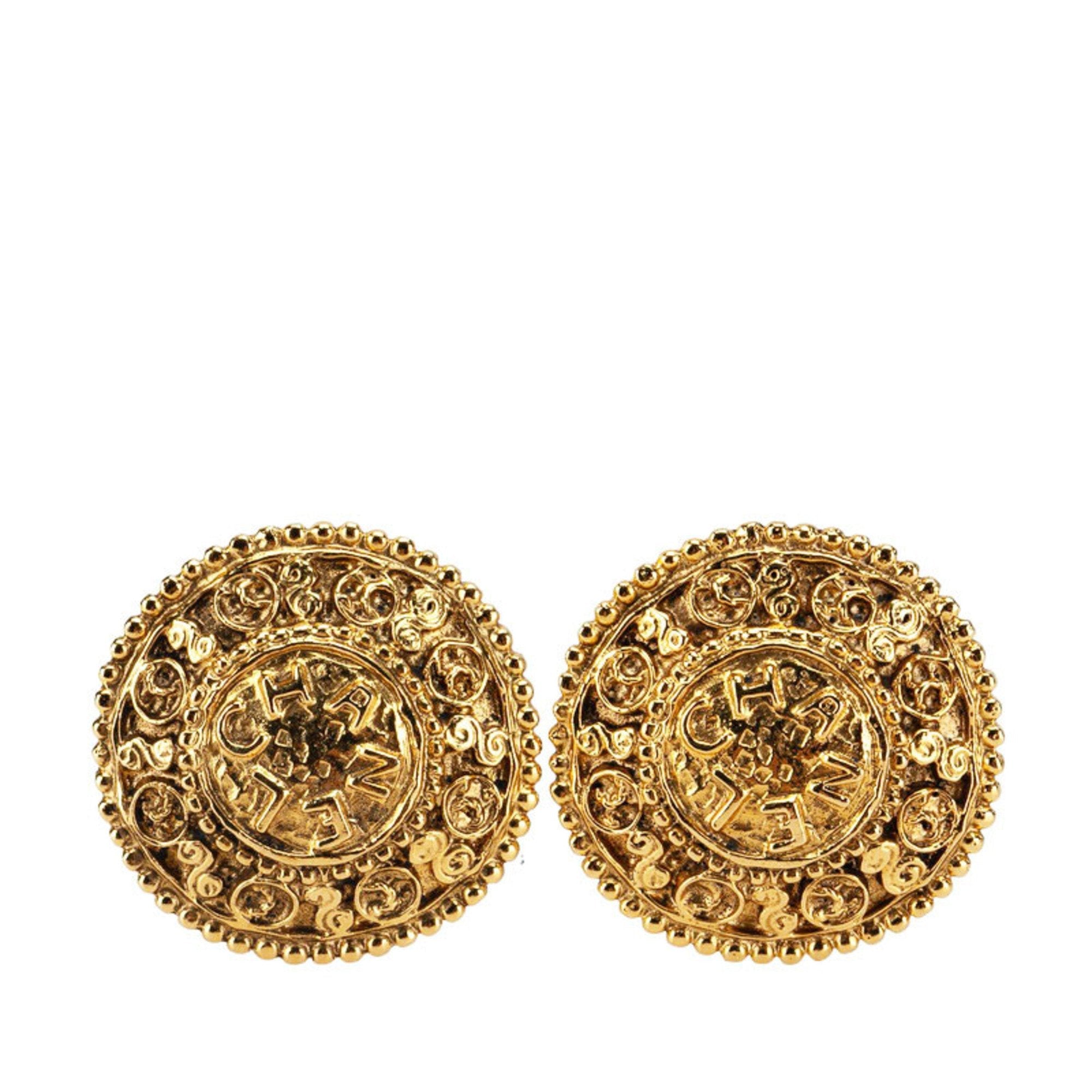 CC Logo Round Clip-On Earrings Metal Gold-Tone Metal