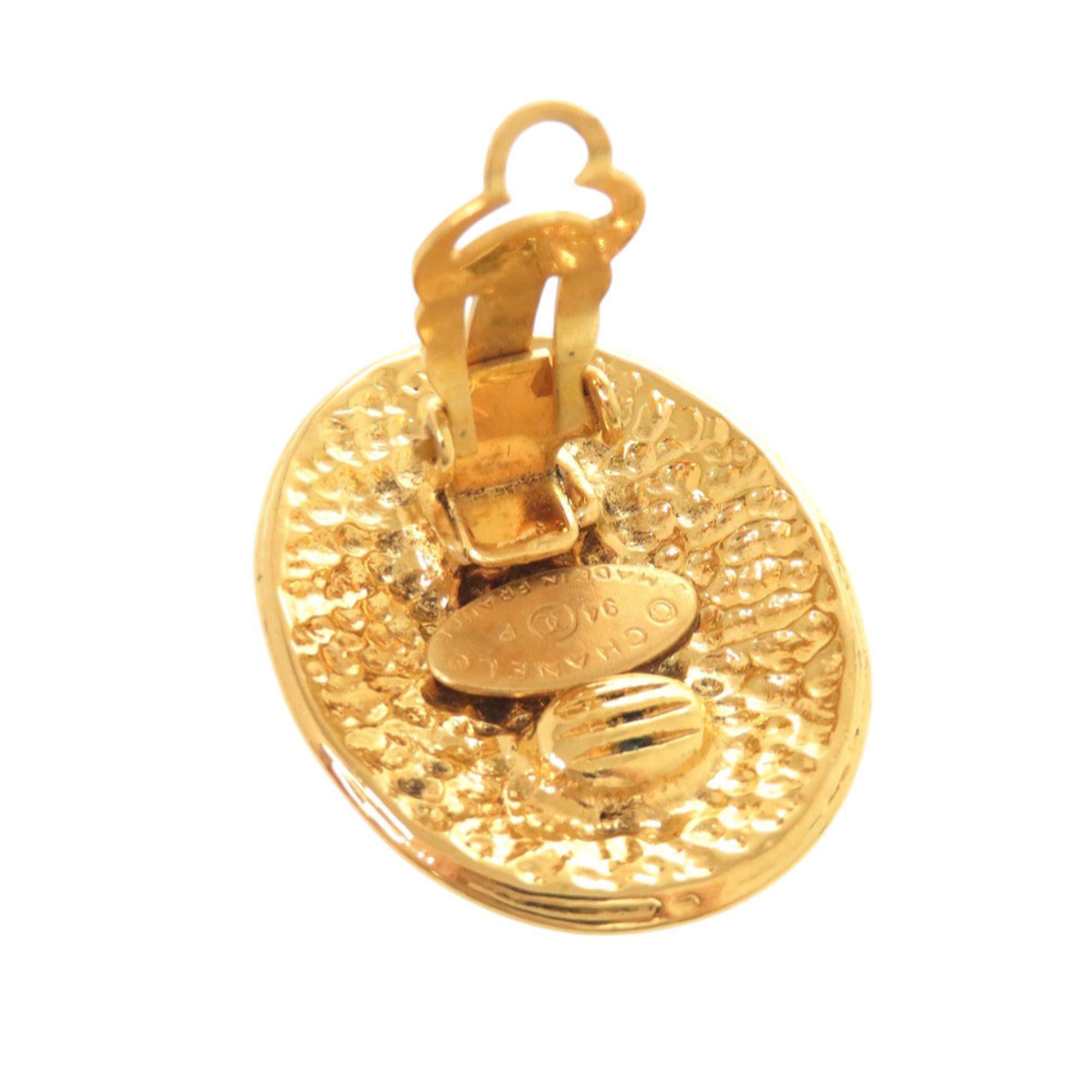 CC Logo Clip-On Earrings Gold-Tone Metal Gold-Tone Metal