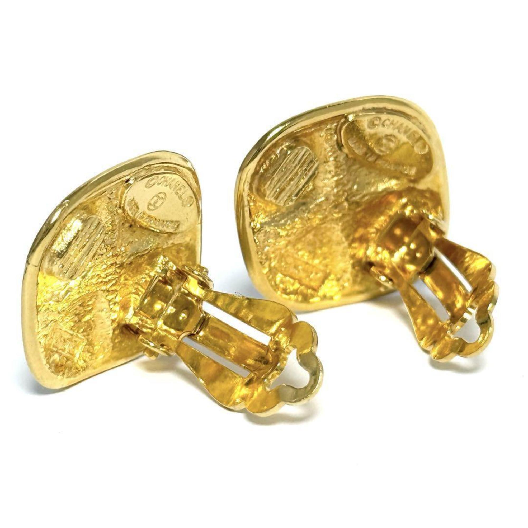 Clip-On Earrings Metal