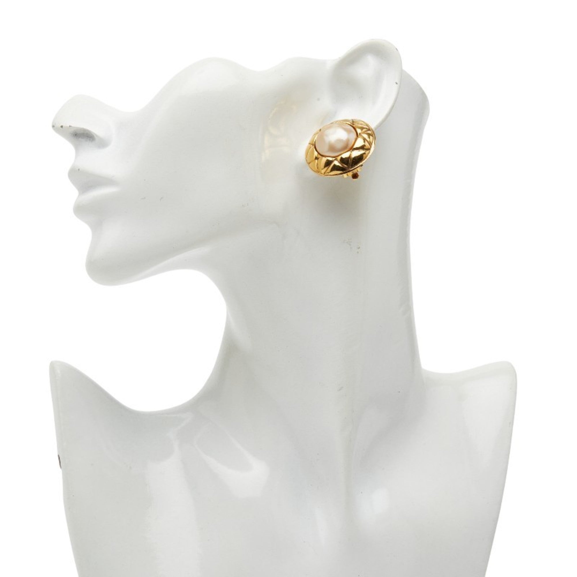 Matelasse Pearl Clip-On Earrings Metal Gold-Tone Metal