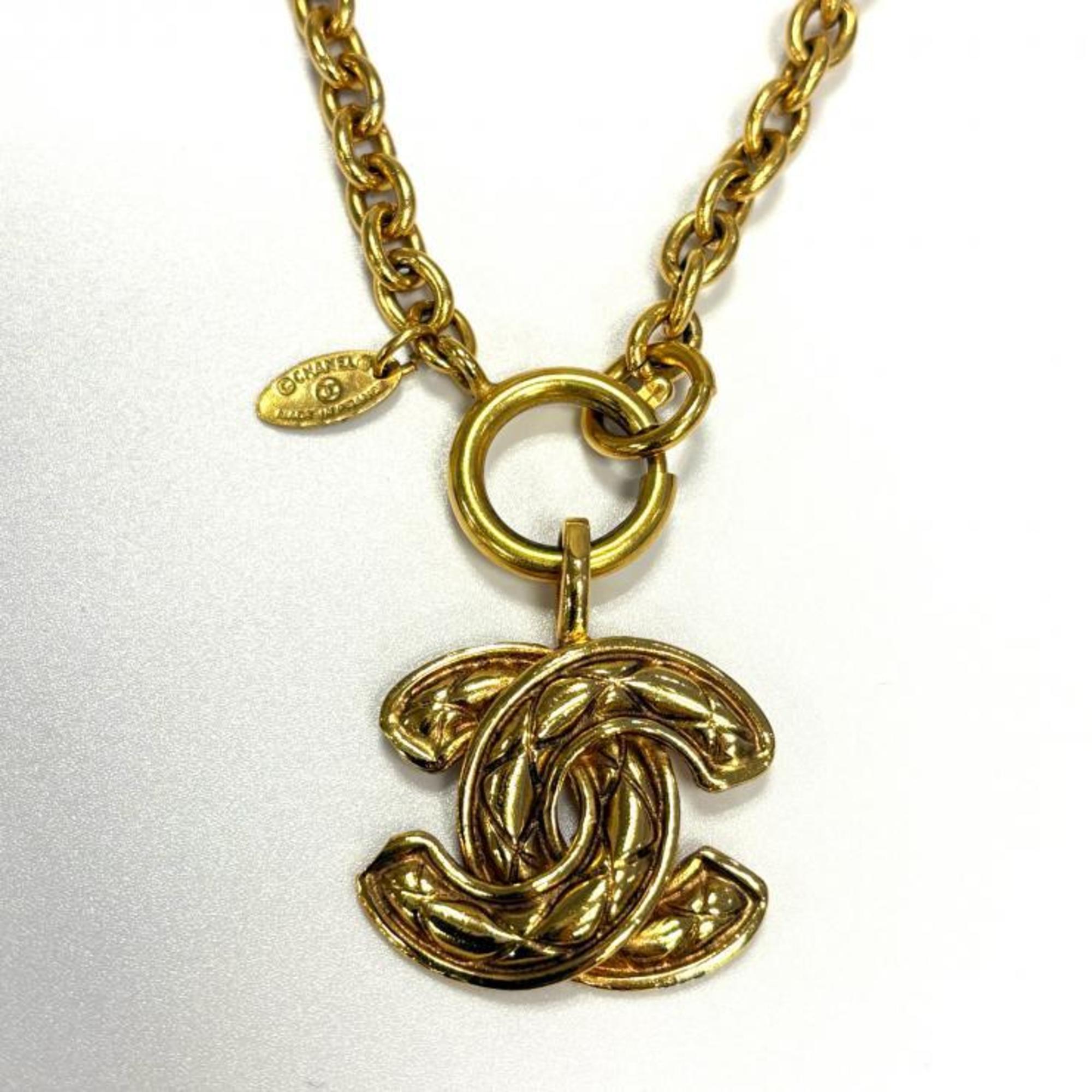 CC Logo Pendant Necklace Metal