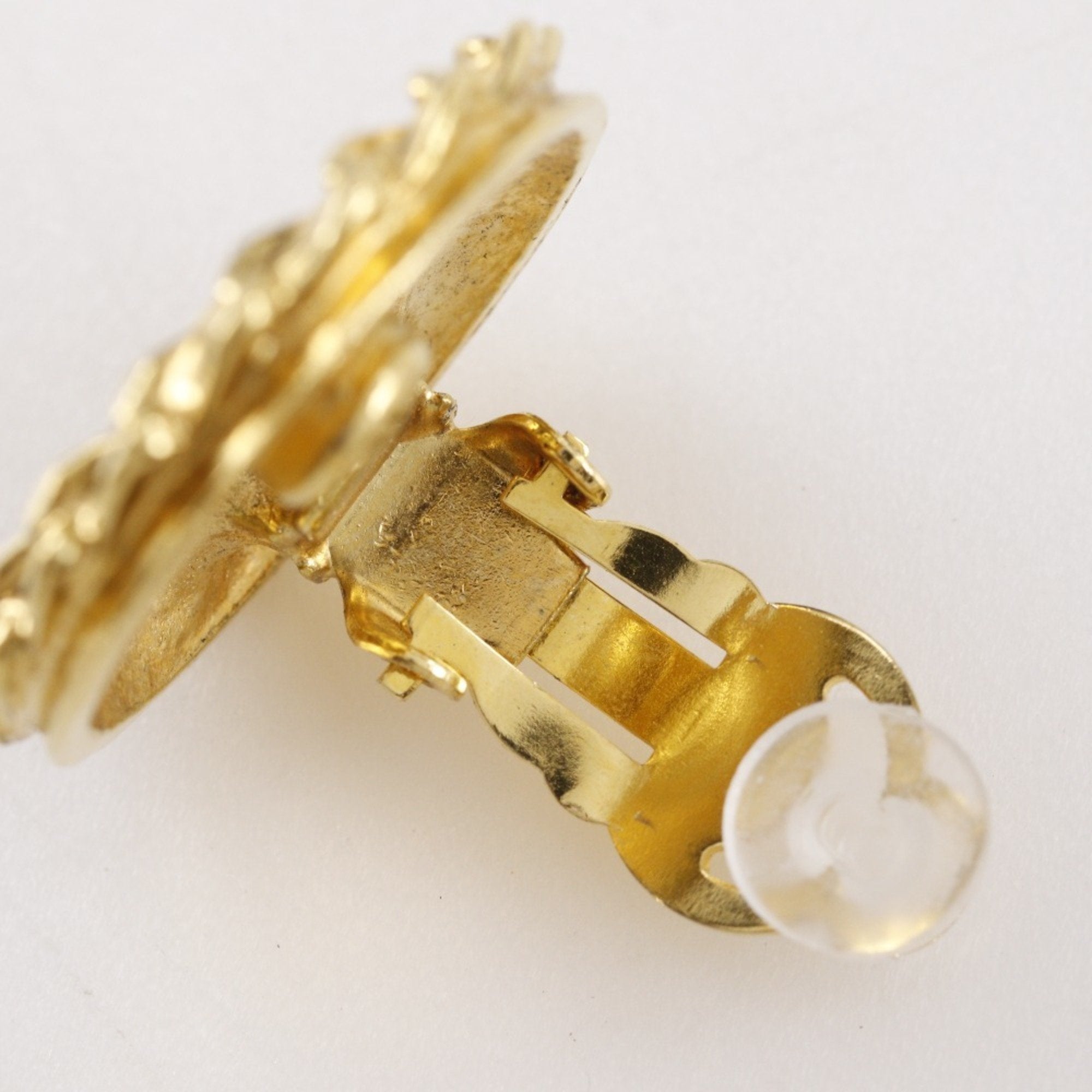 Clip-On Earrings Clip-On Gold-Tone Metal
