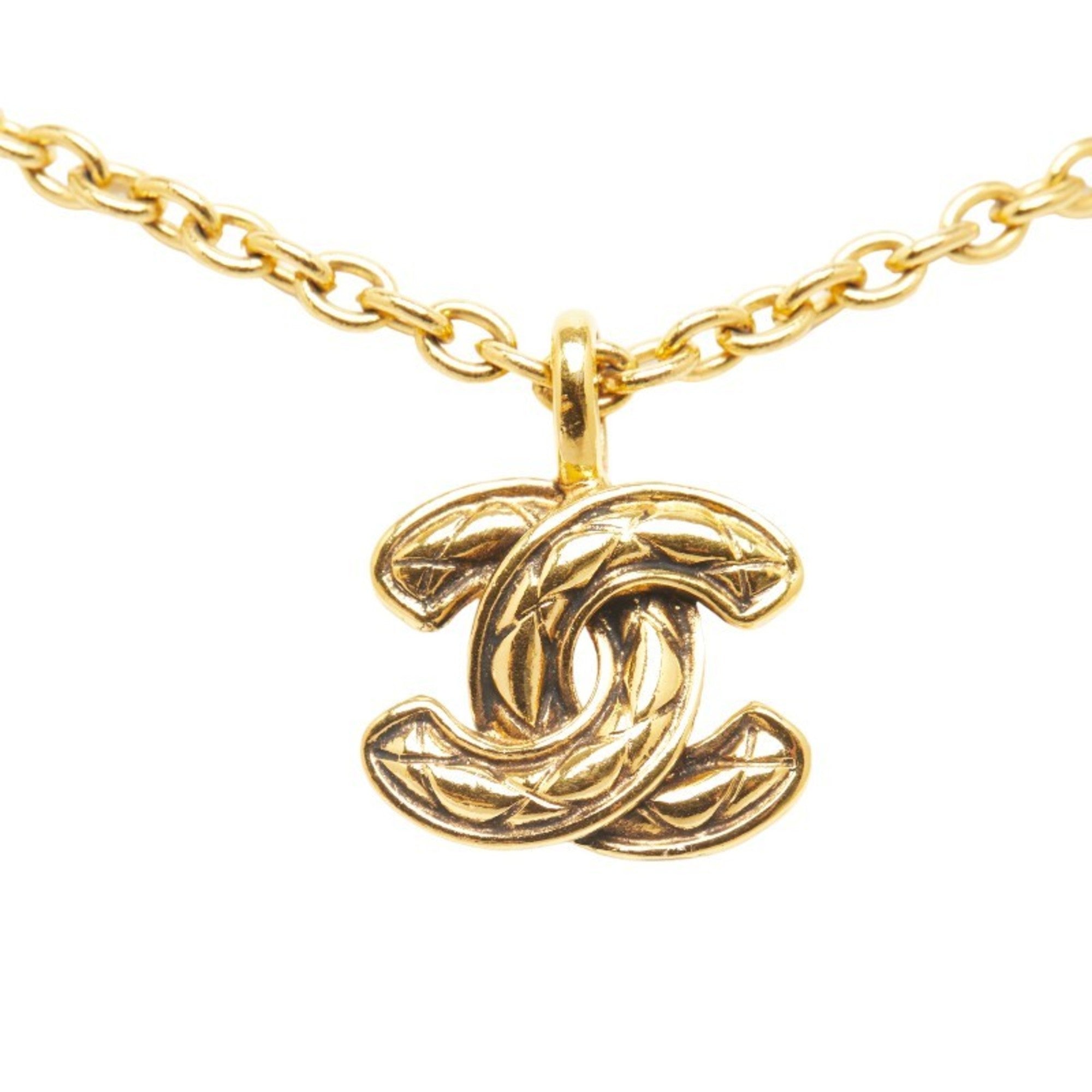 CC Logo Pendant Necklace Metal