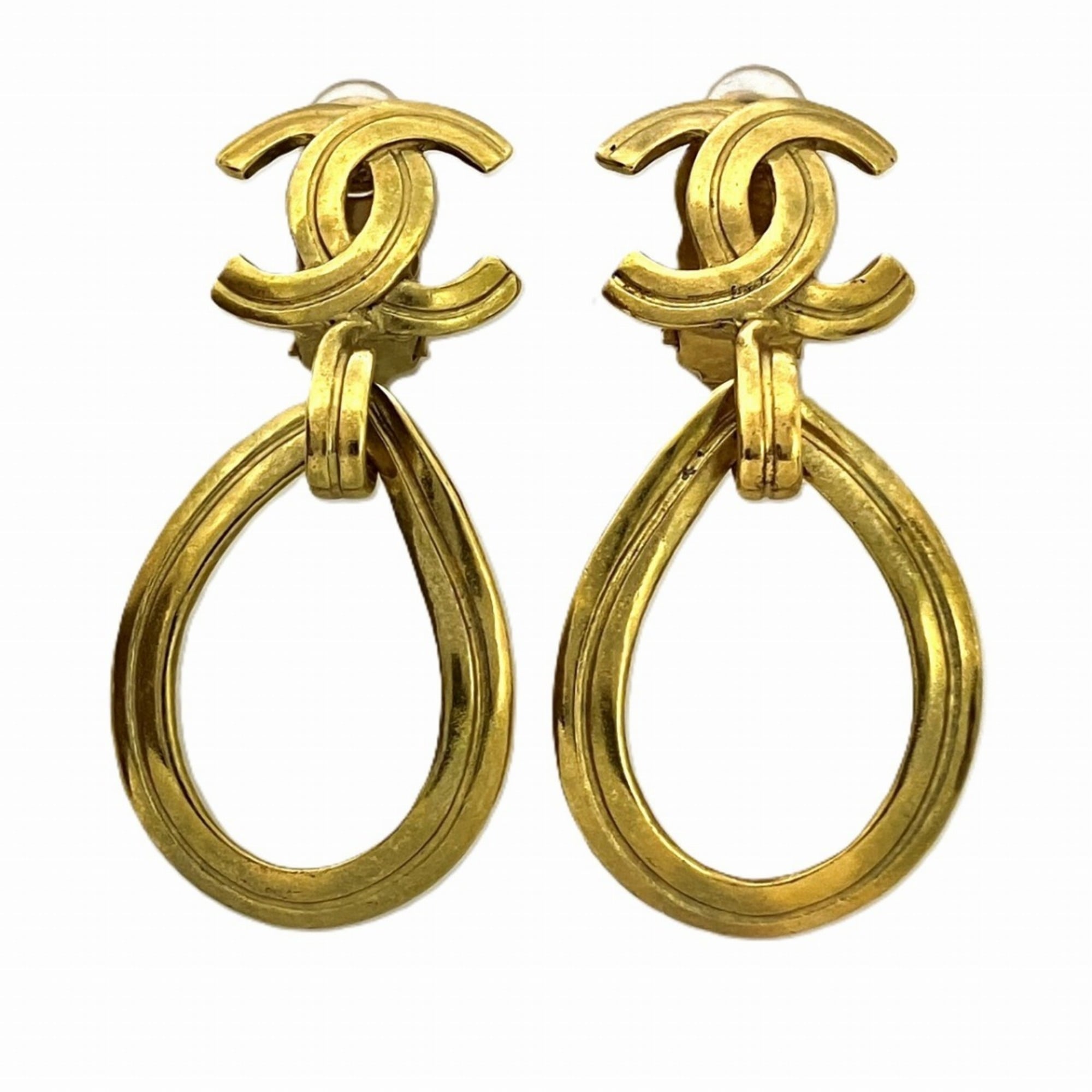 Vintage Clip-On Earrings Clip-On